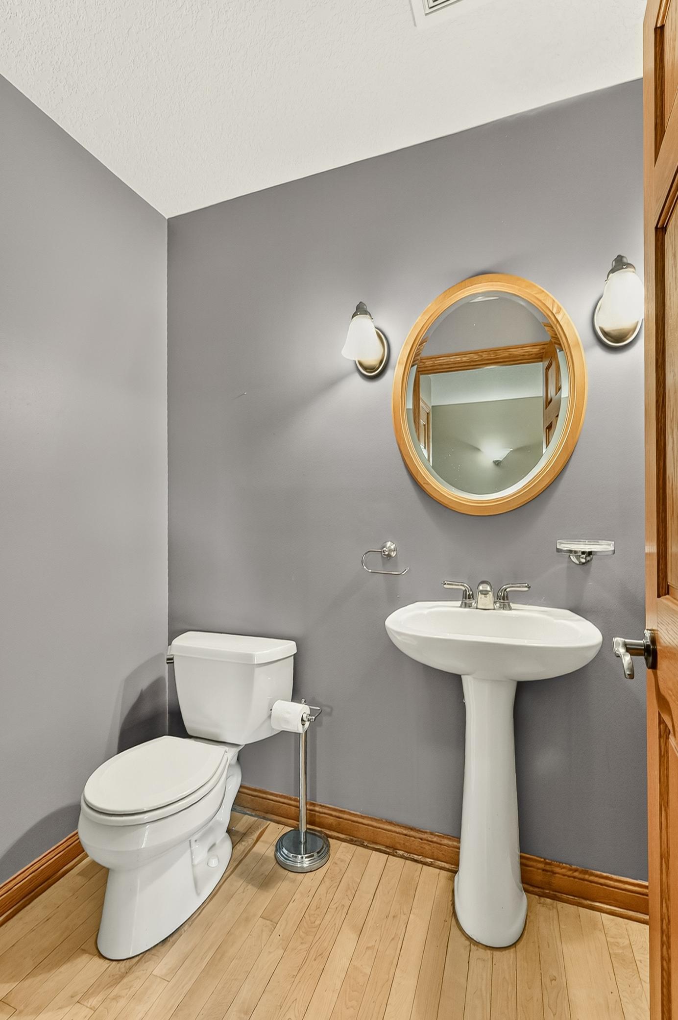 main property photo 20