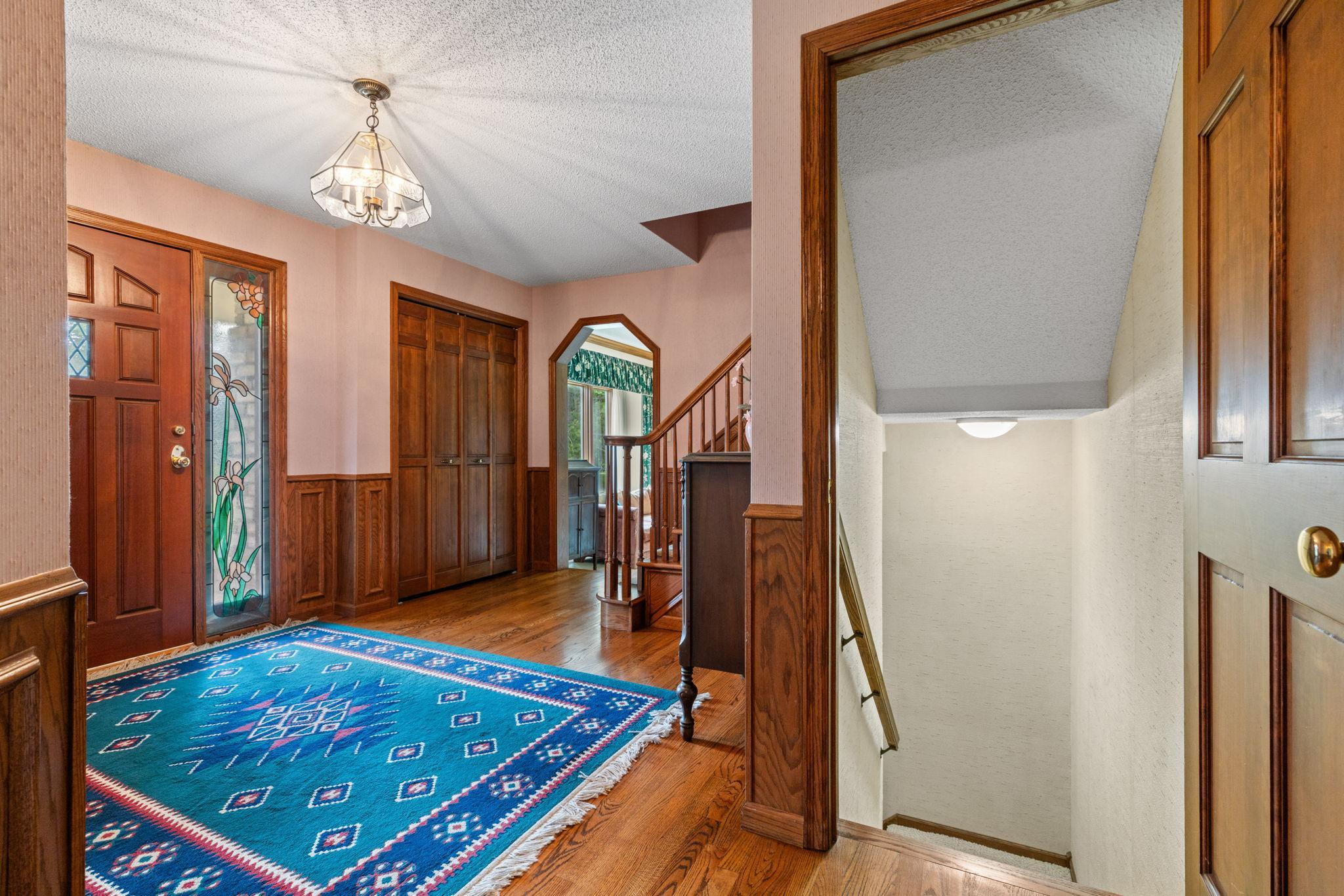main property photo 31