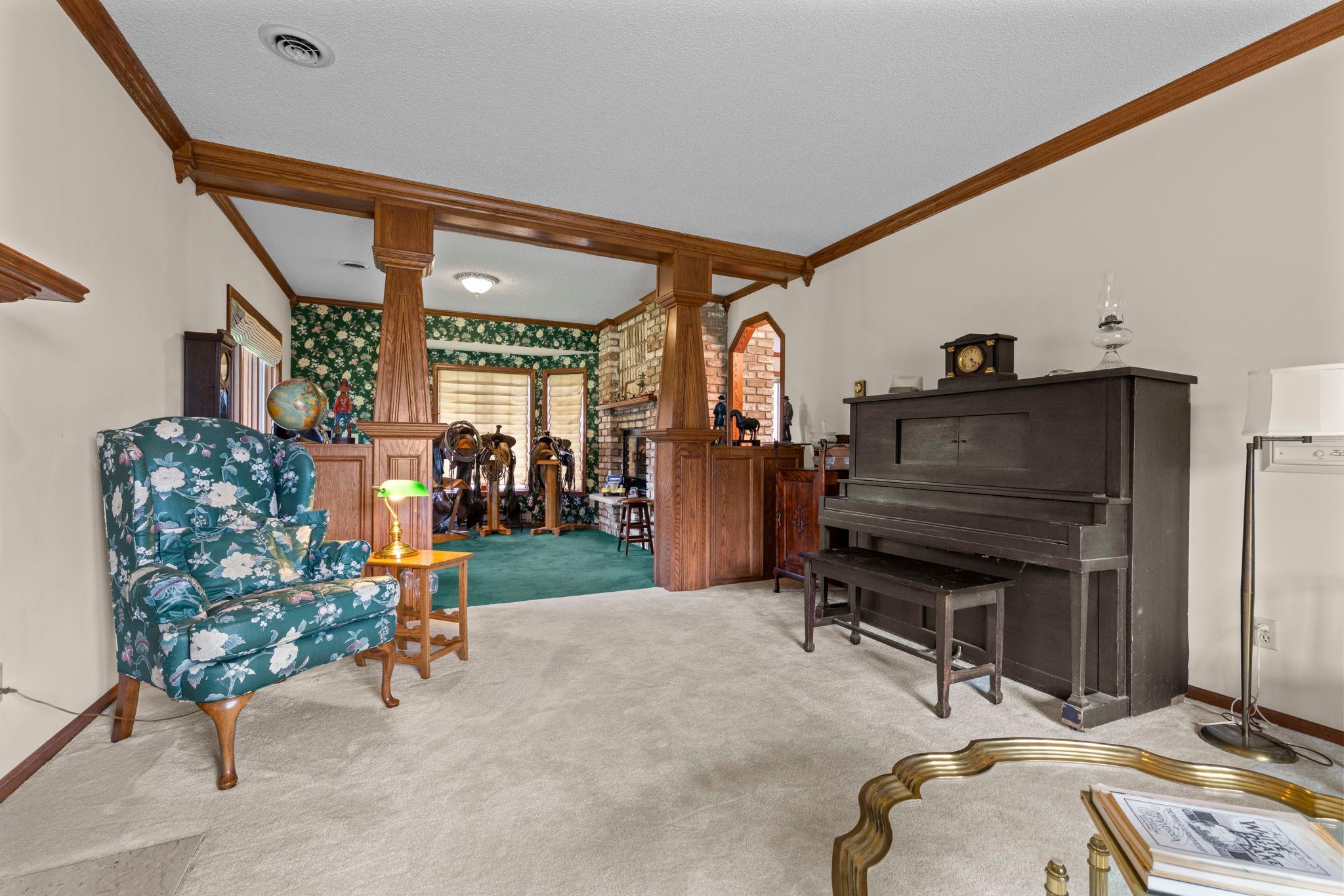 main property photo 7