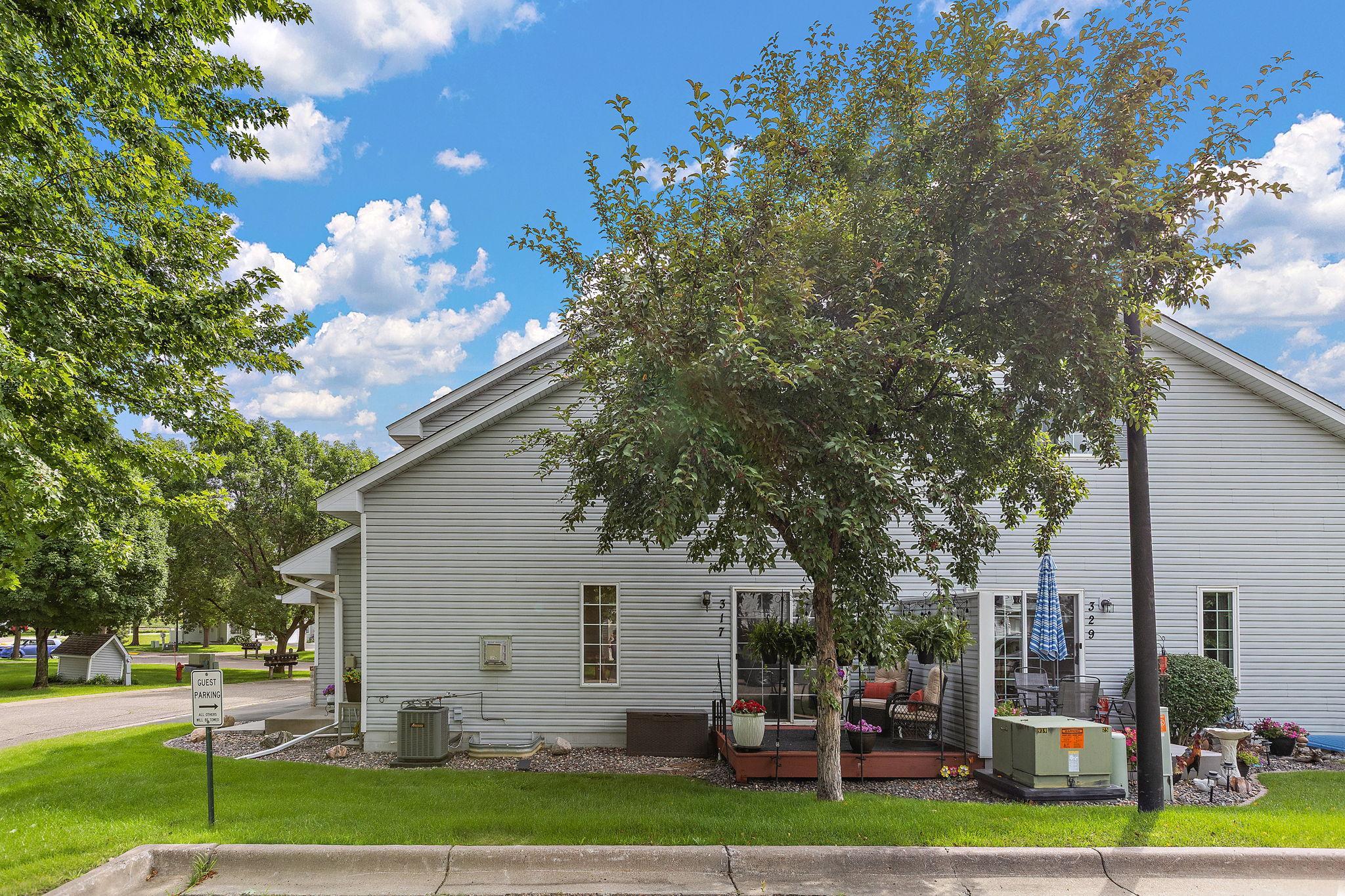 main property photo 33
