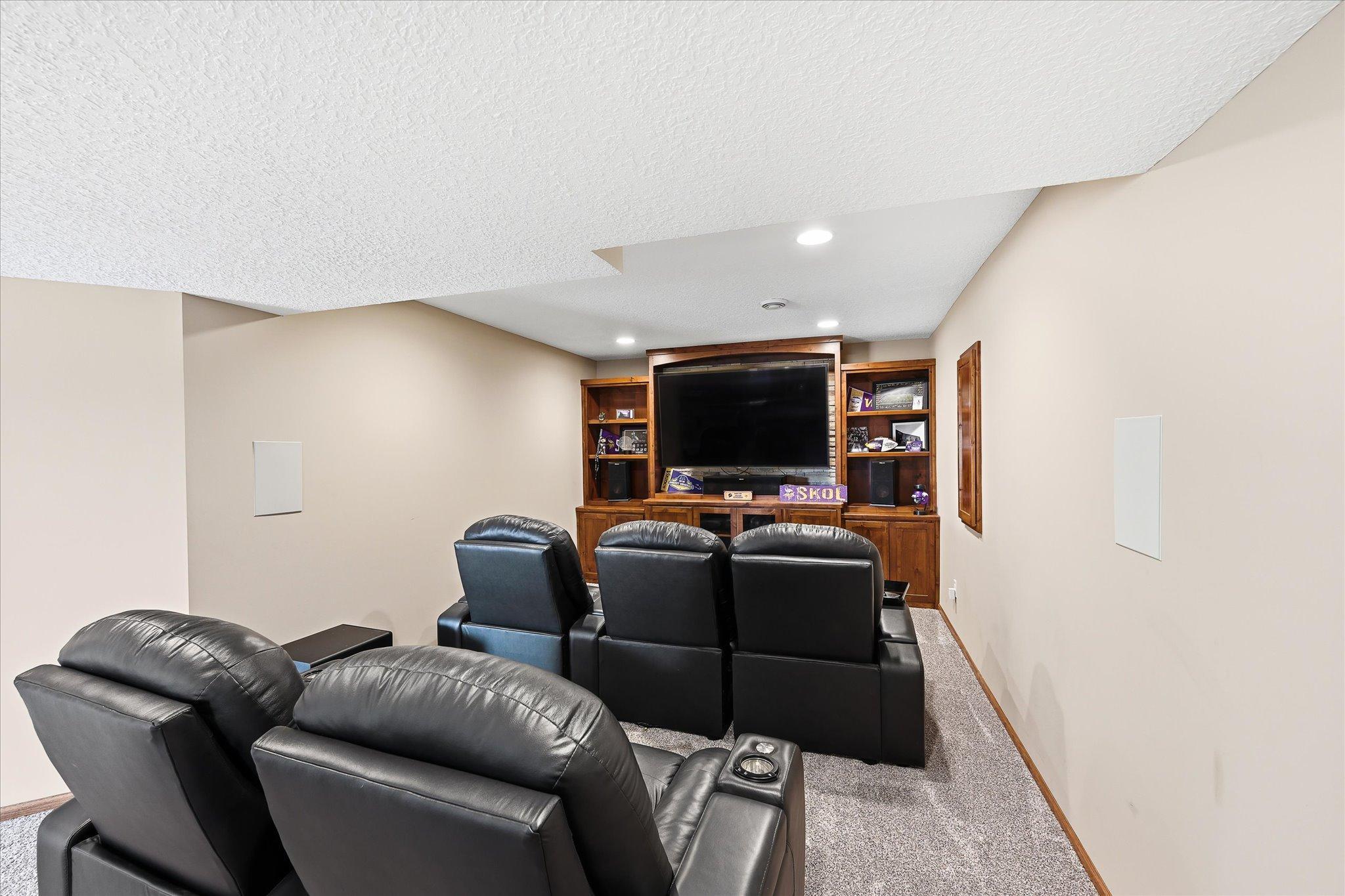 main property photo 60