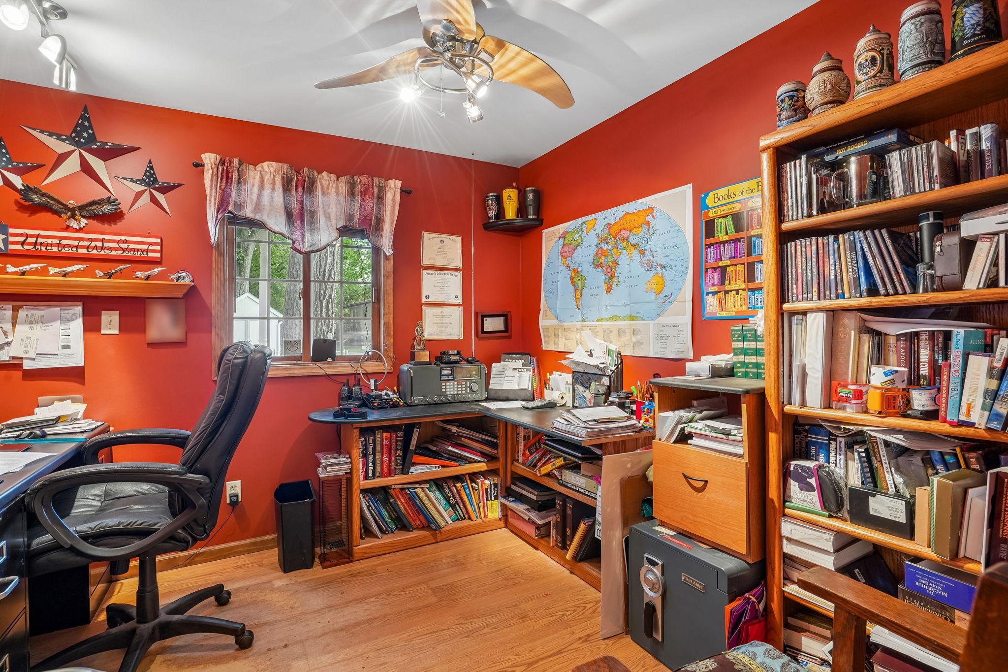 main property photo 24