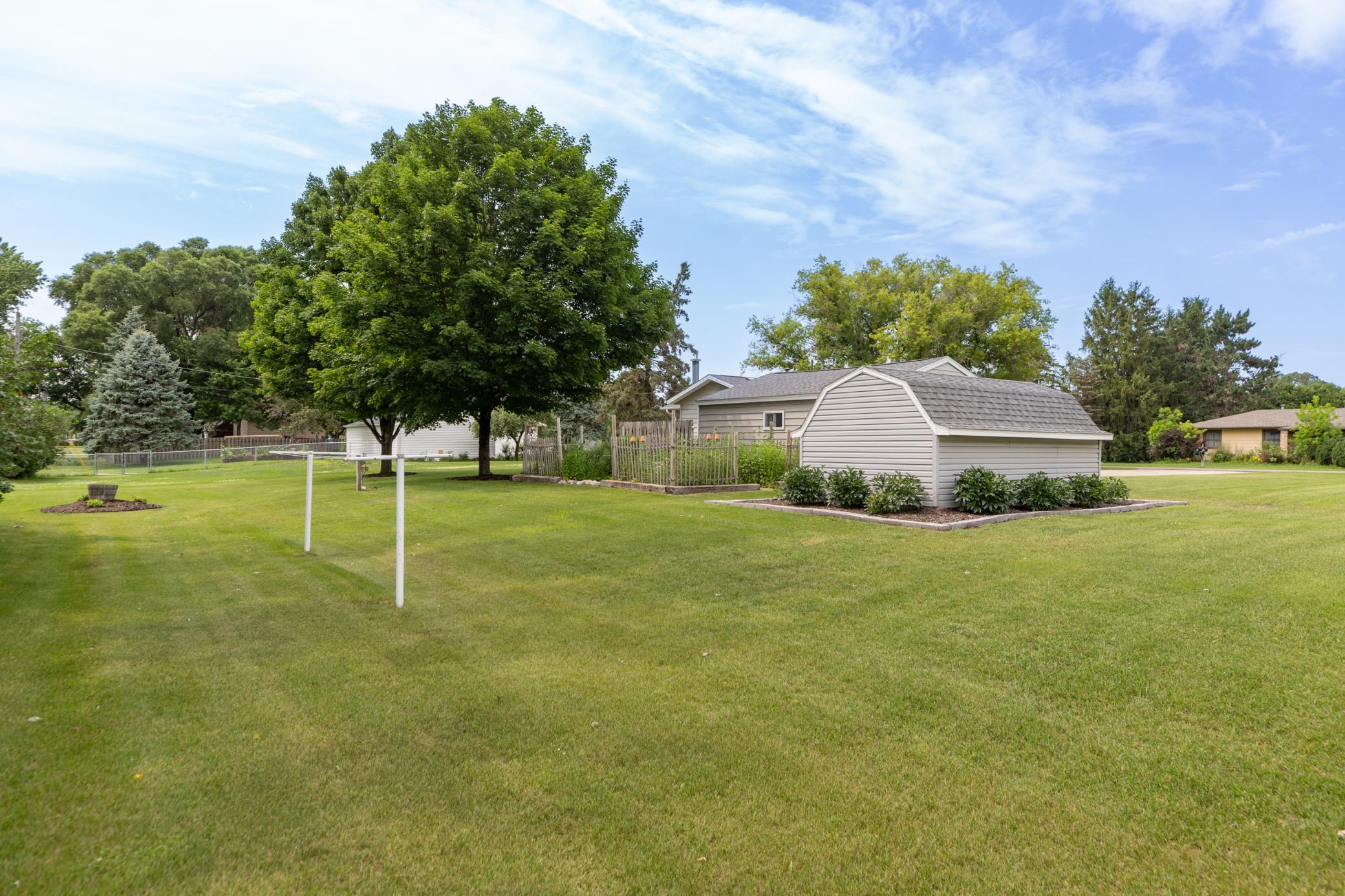 main property photo 47