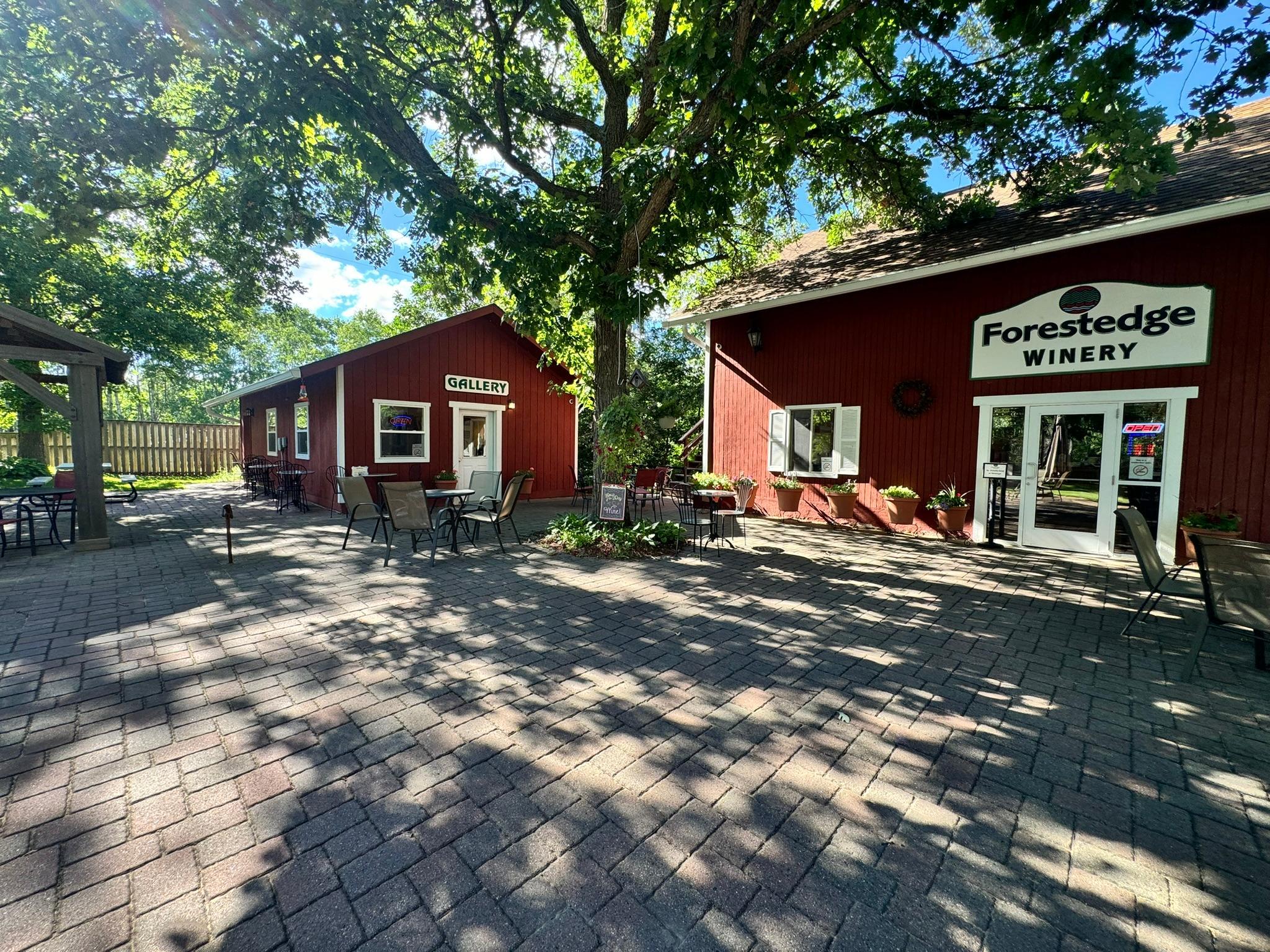 main property photo 4