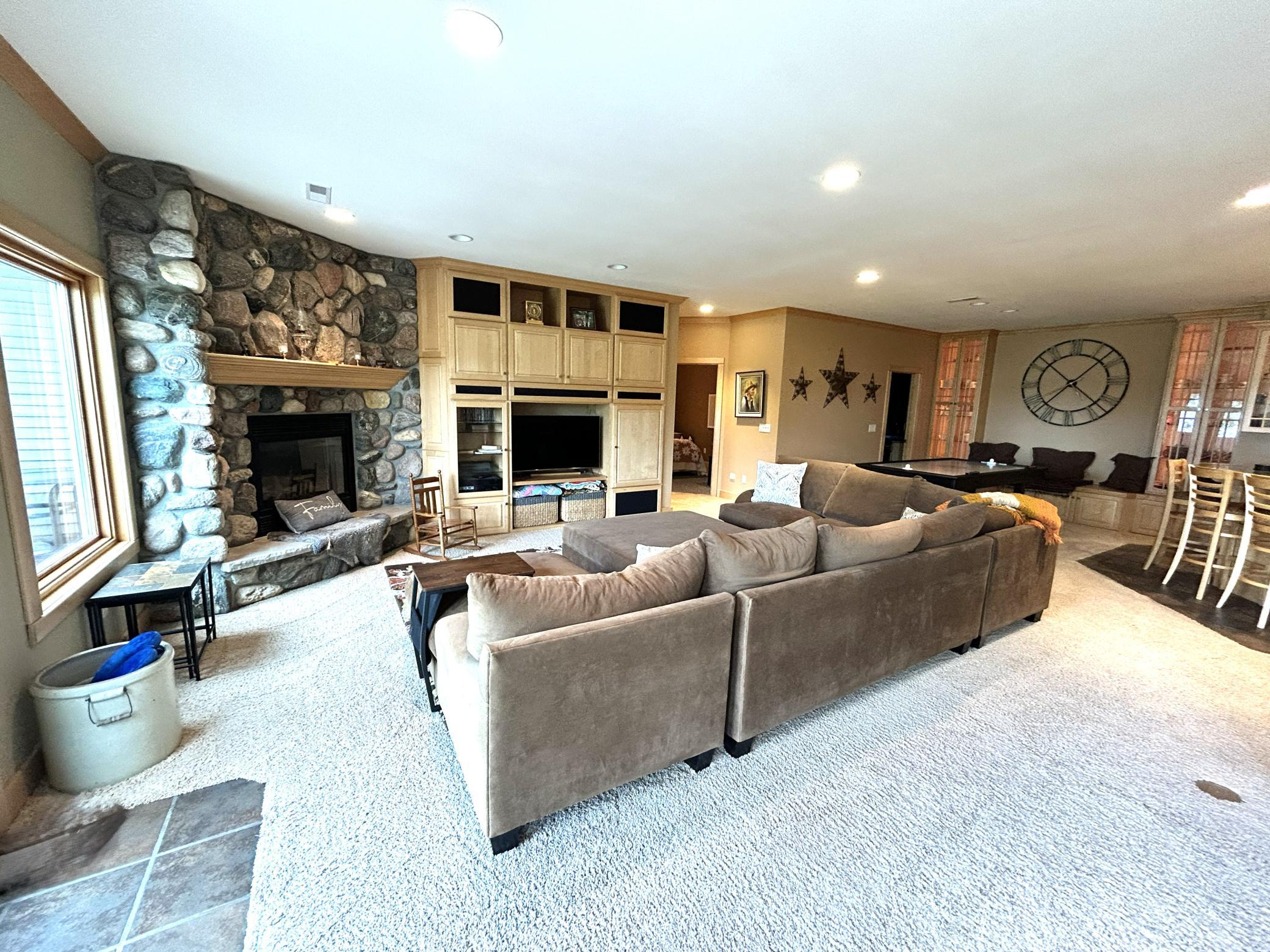 main property photo 54