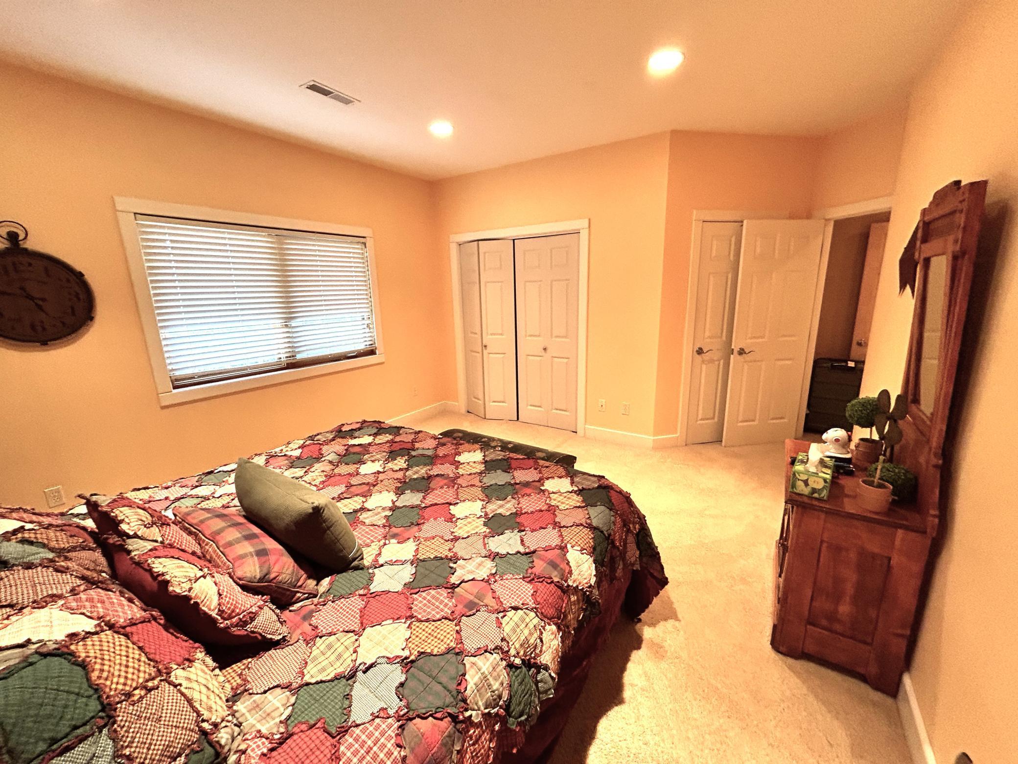 main property photo 78