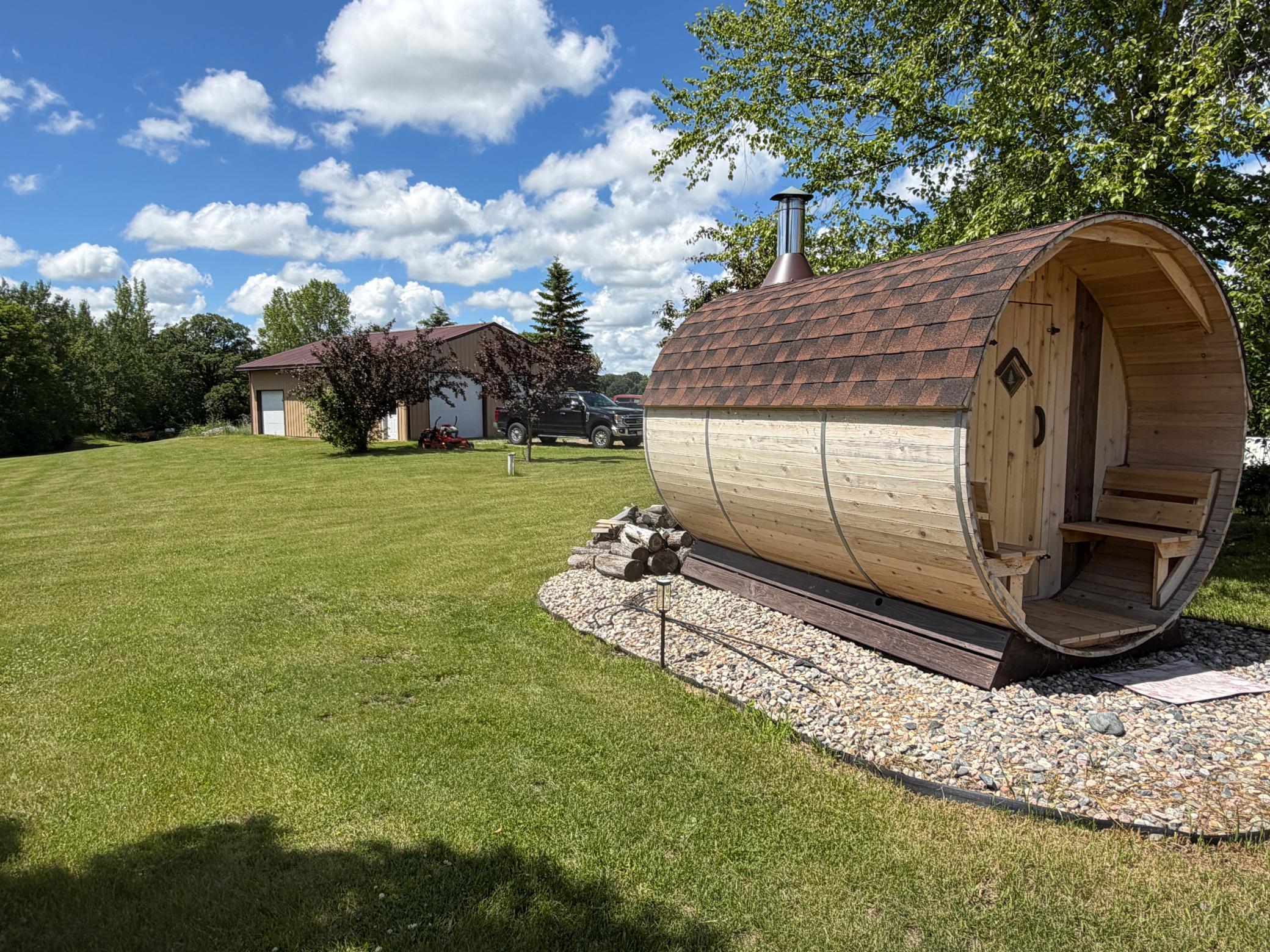 main property photo 94