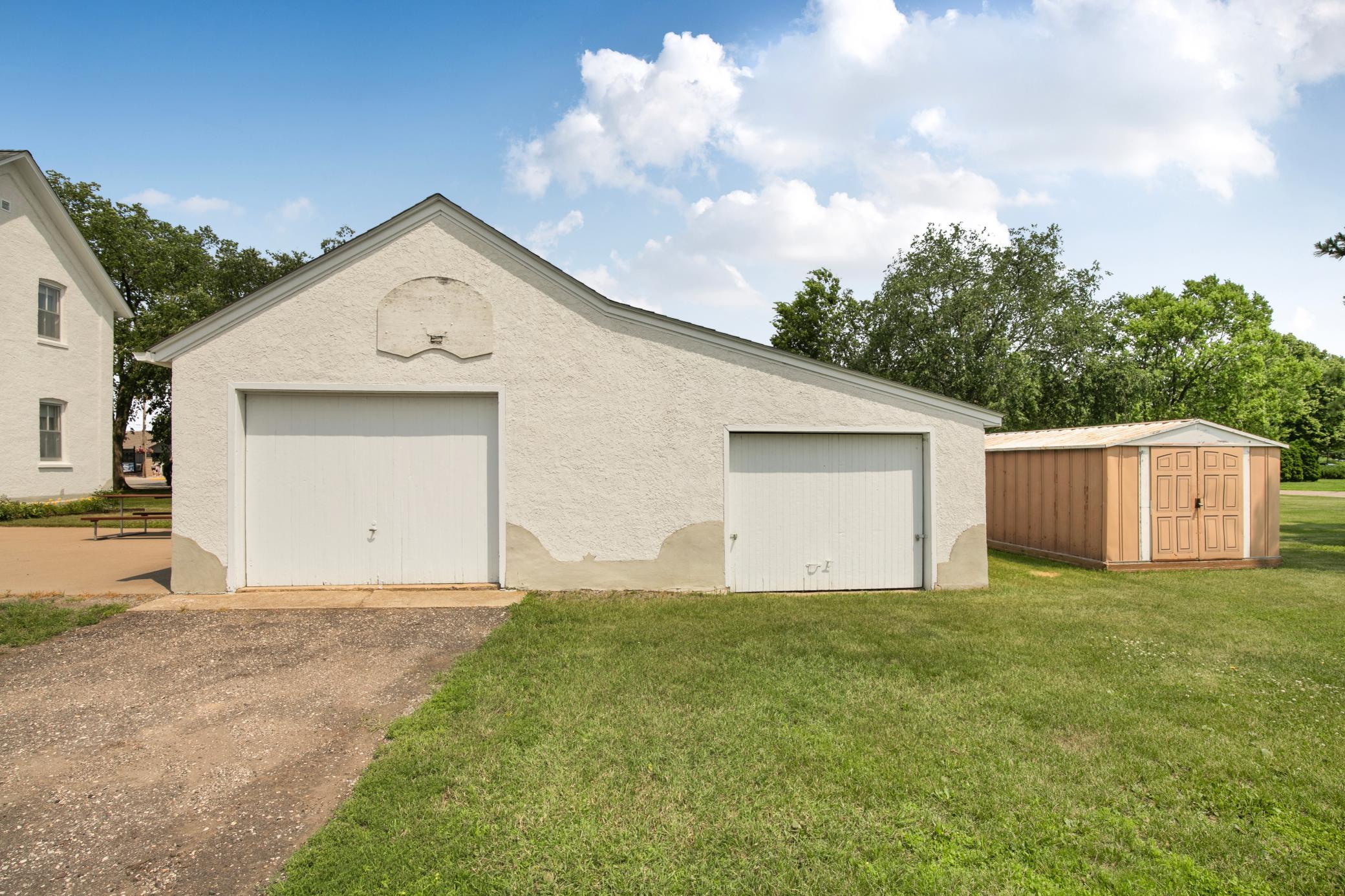 main property photo 26