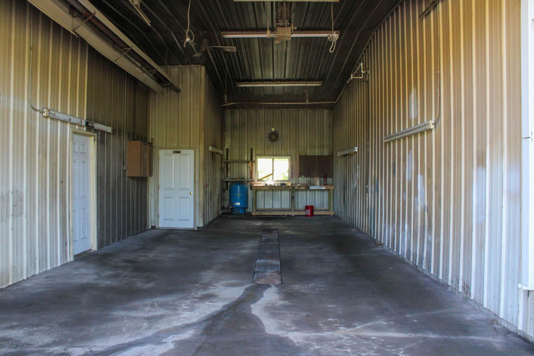 main property photo 38