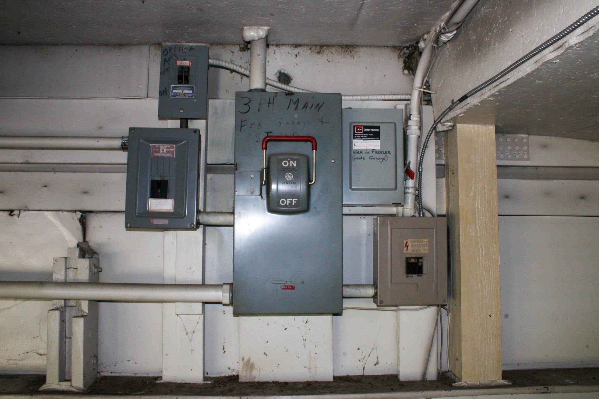 main property photo 42