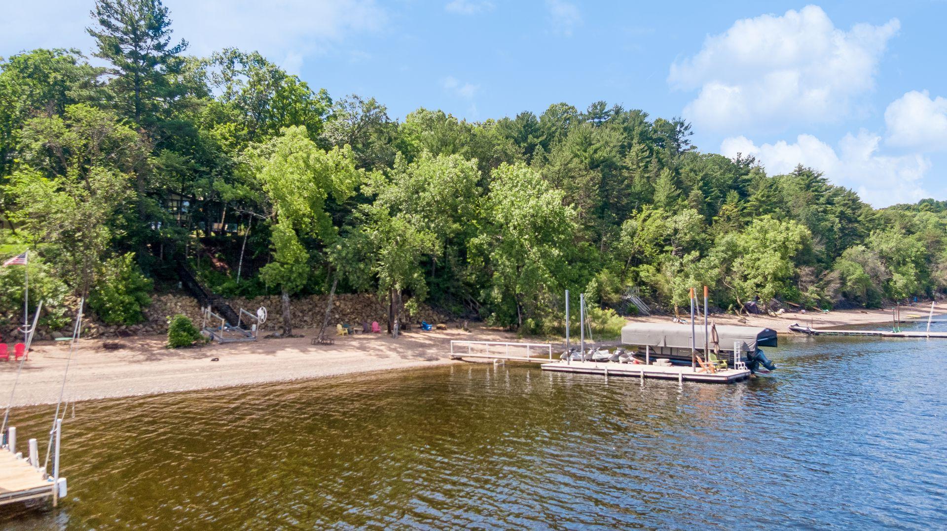 main property photo 52