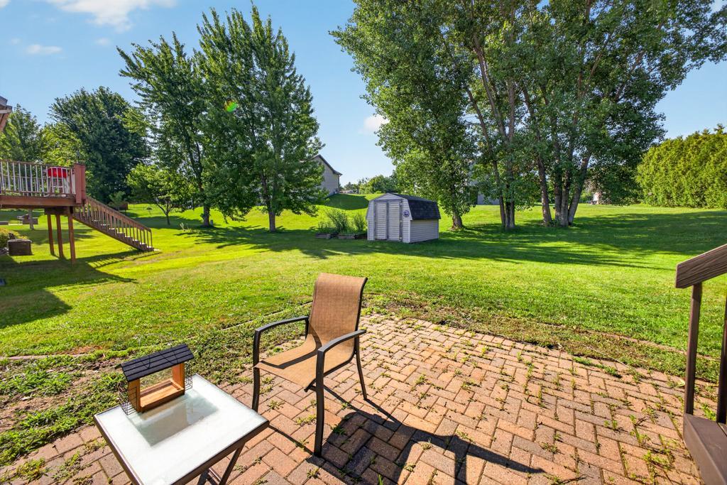 main property photo 35