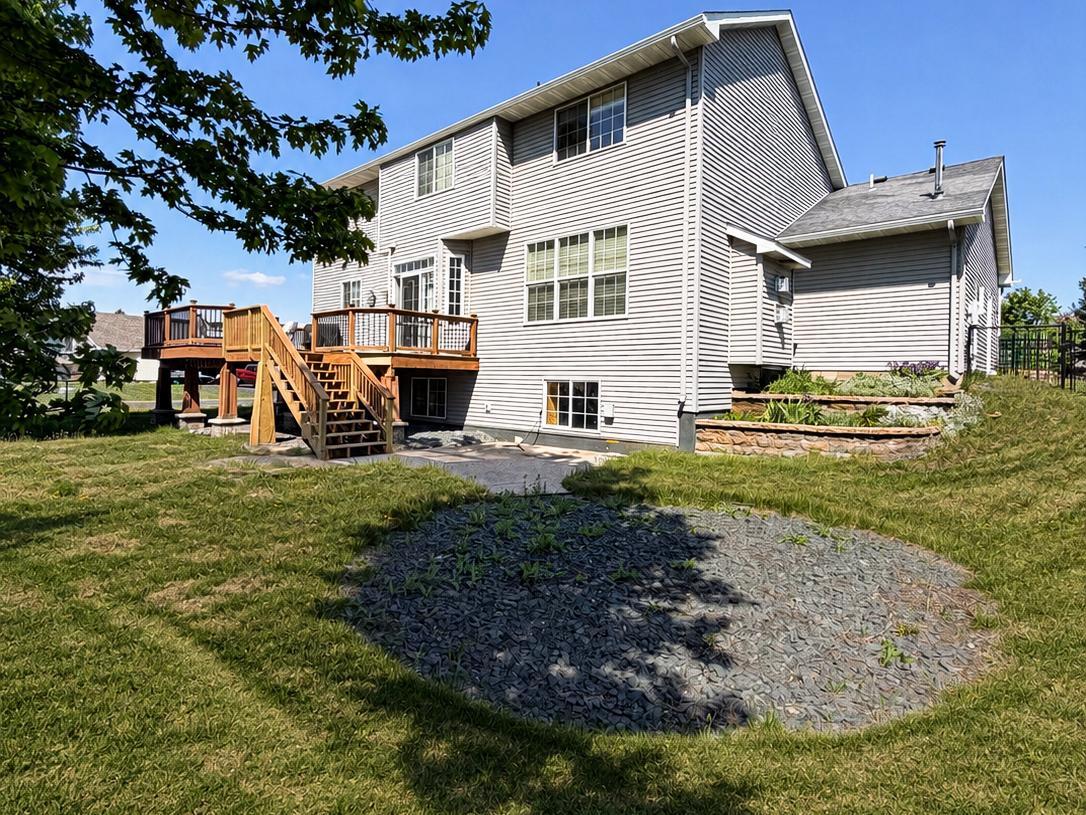 main property photo 41