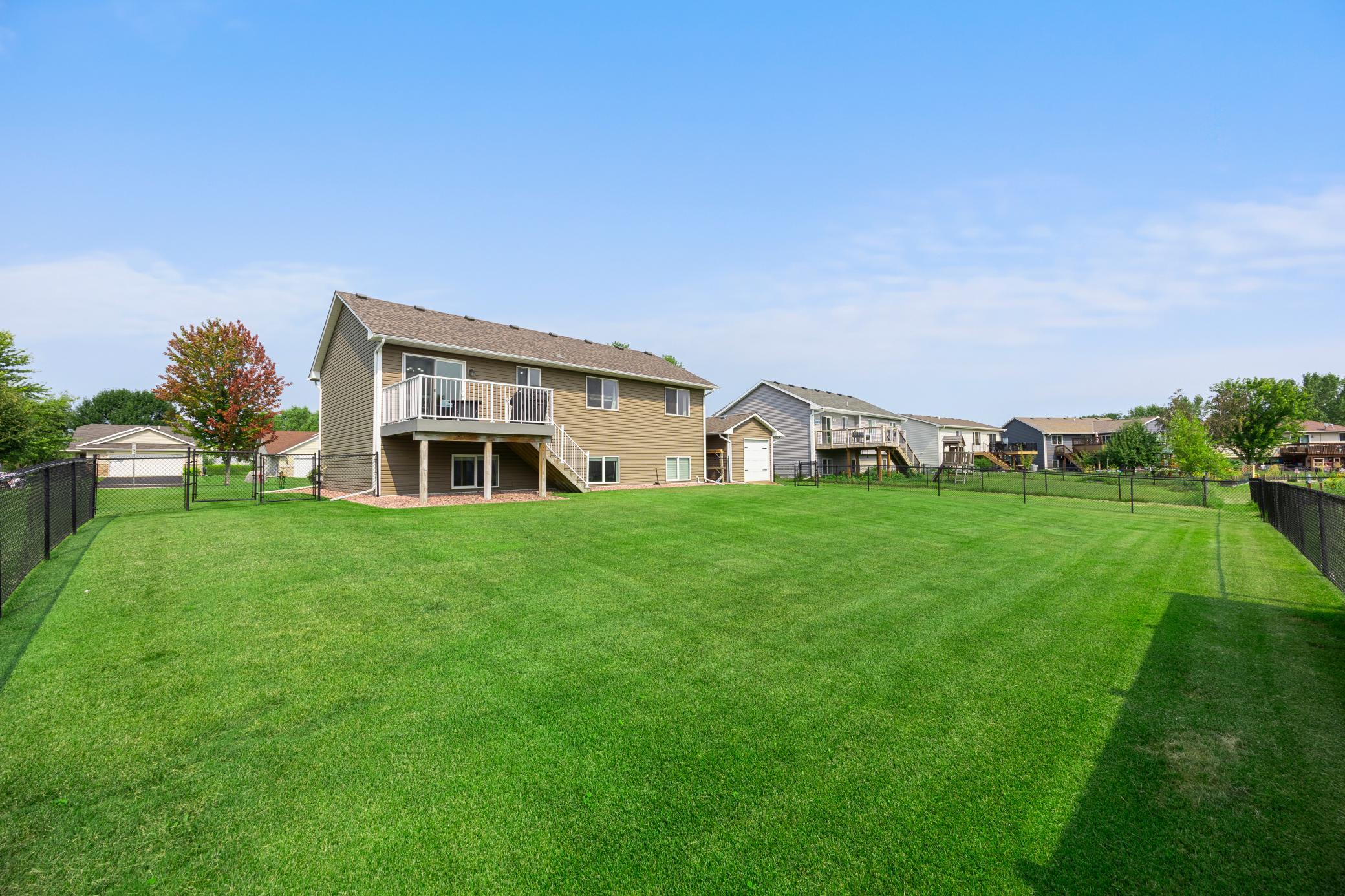 main property photo 44