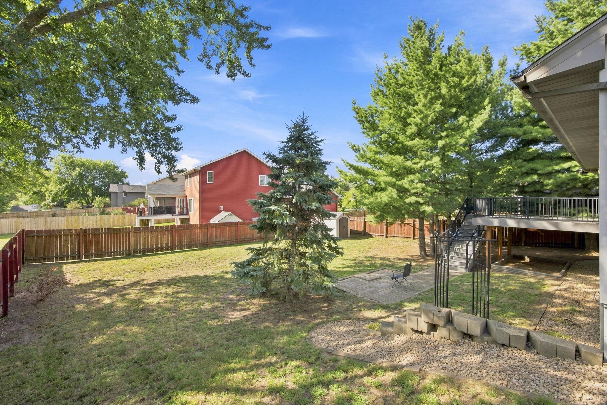 main property photo 29