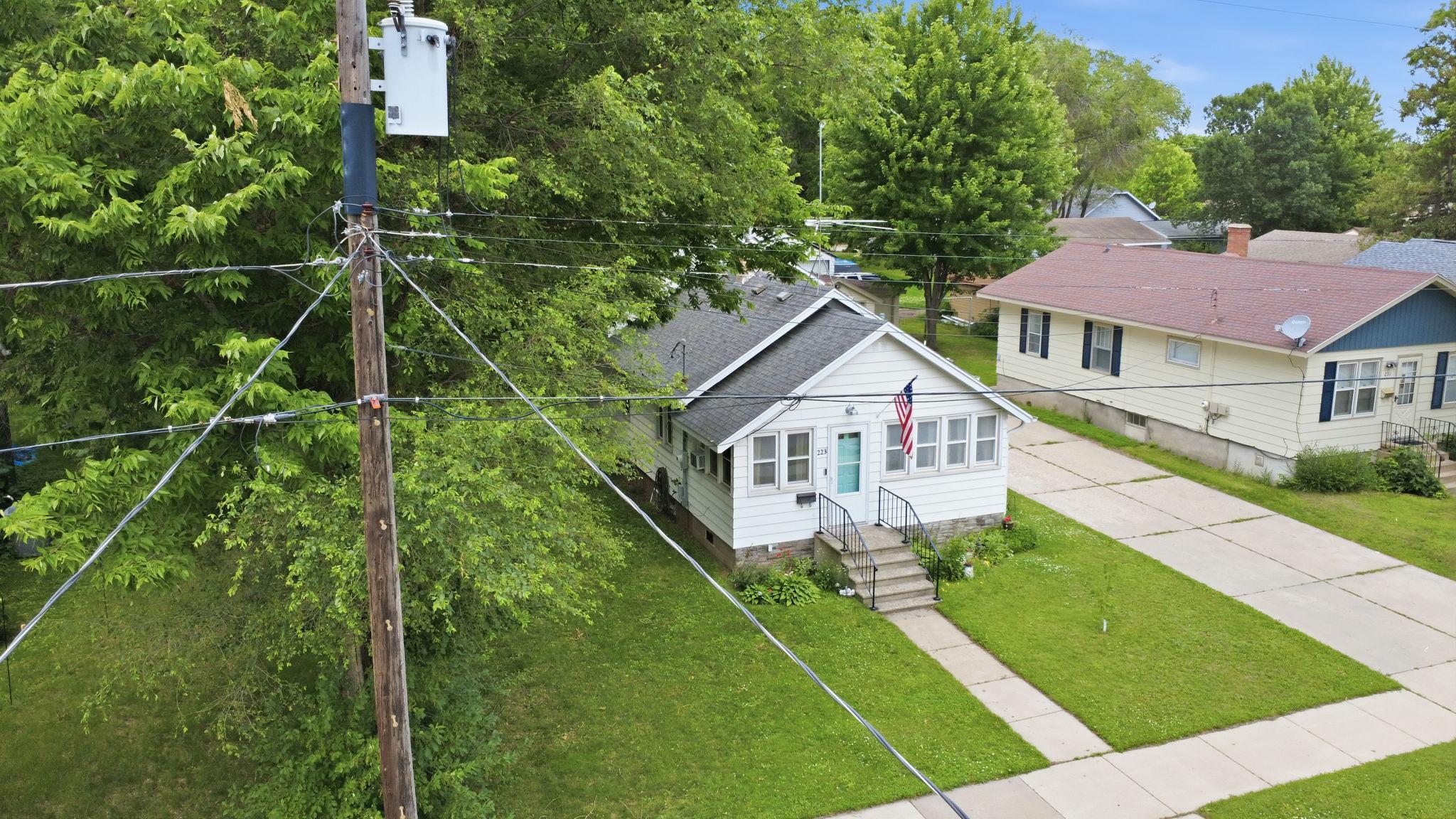 main property photo 33