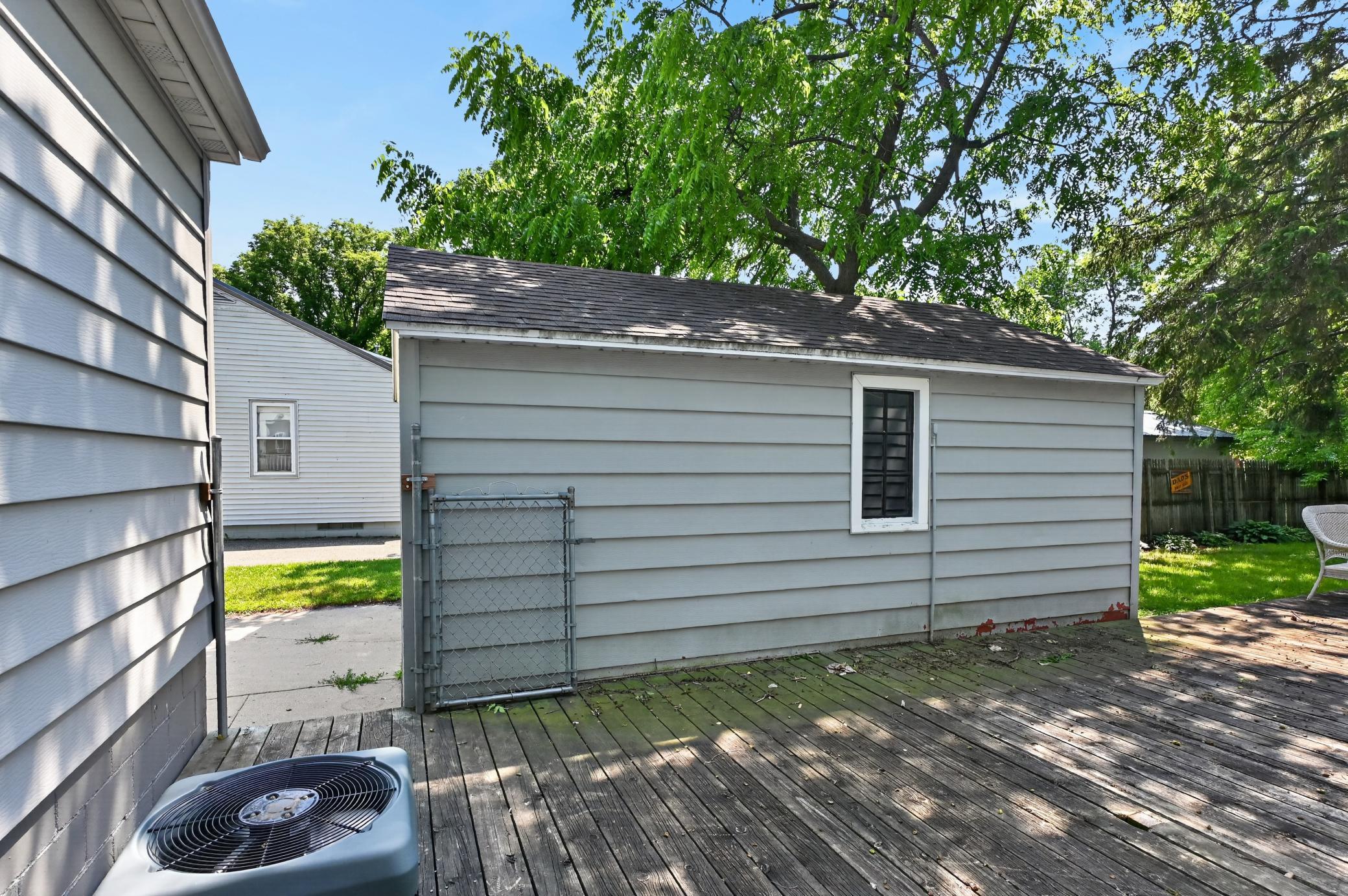 main property photo 43