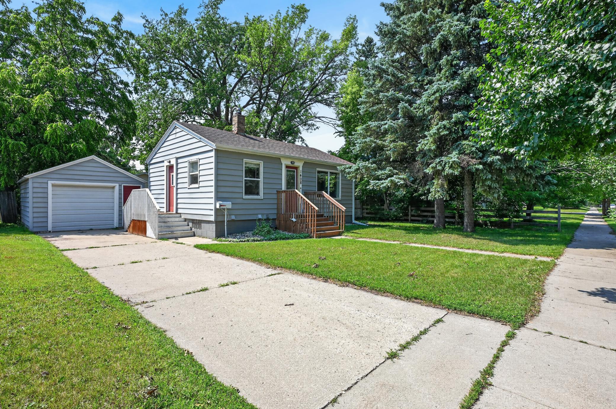 main property photo 54
