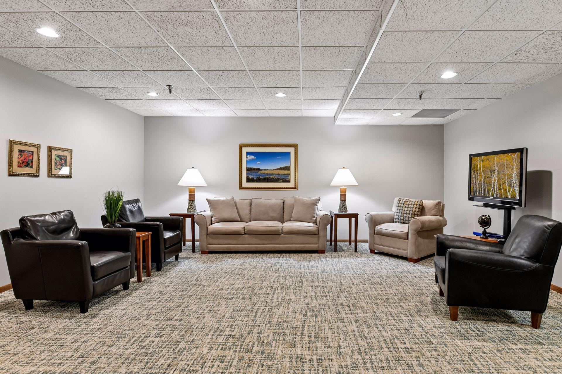 main property photo 19