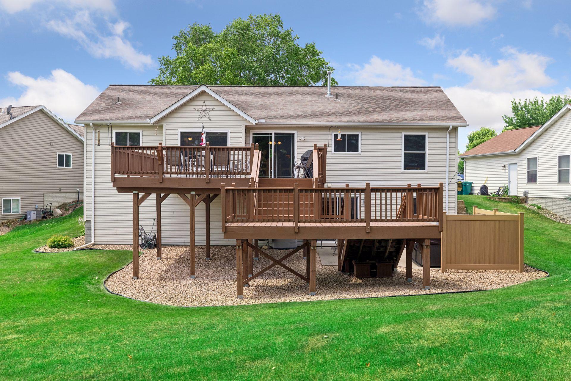 main property photo 5