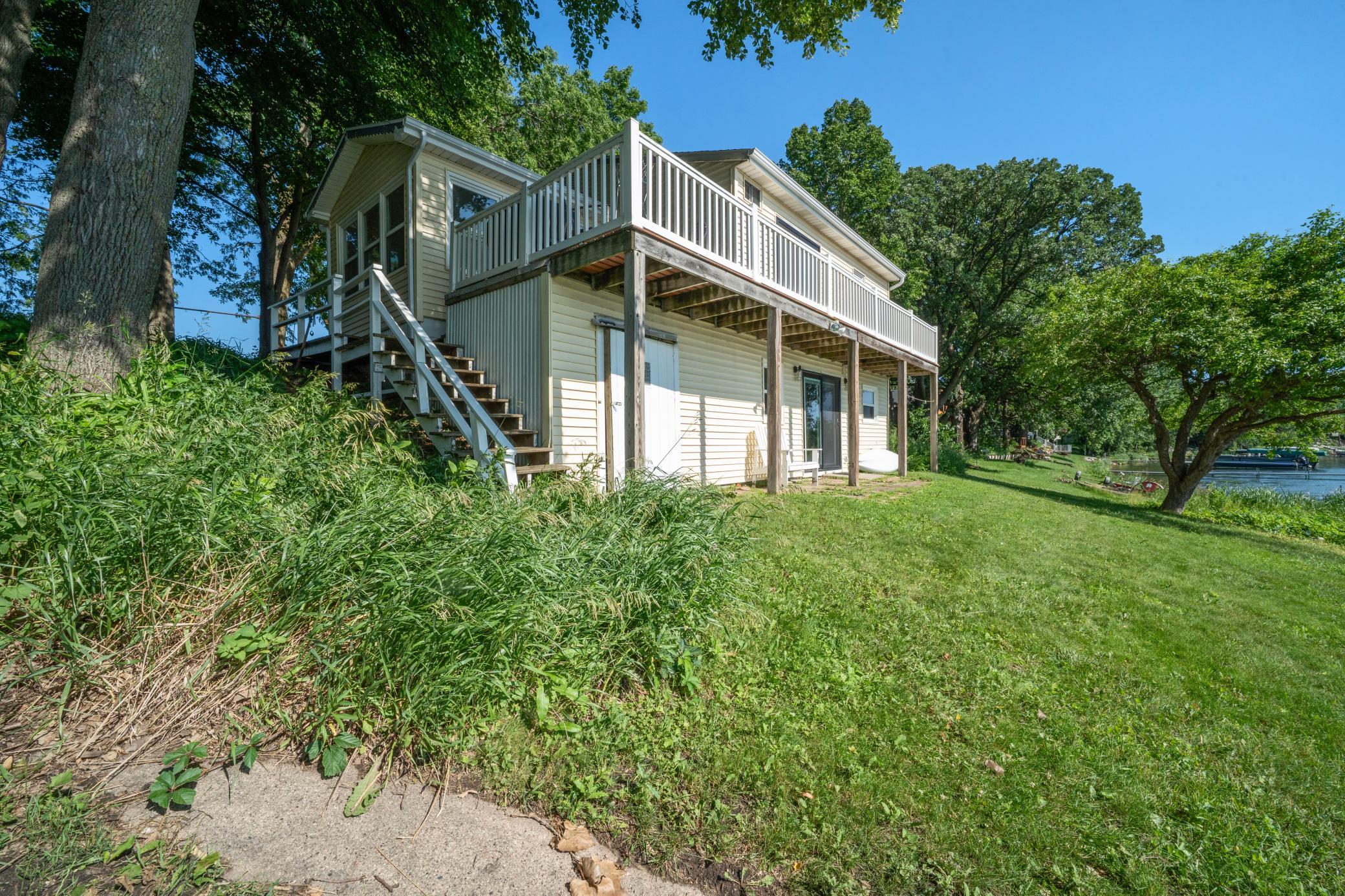 main property photo 43