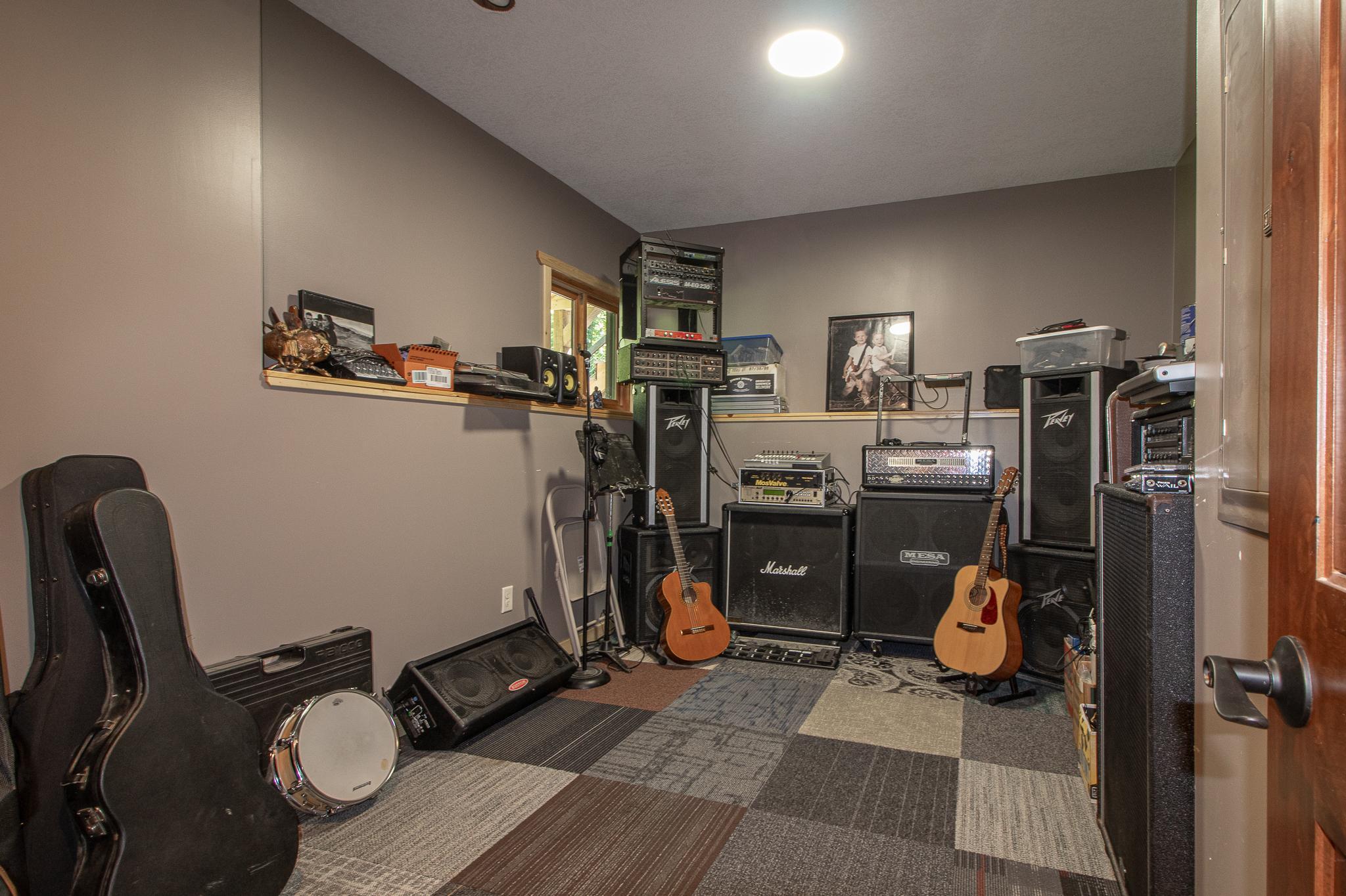 main property photo 55