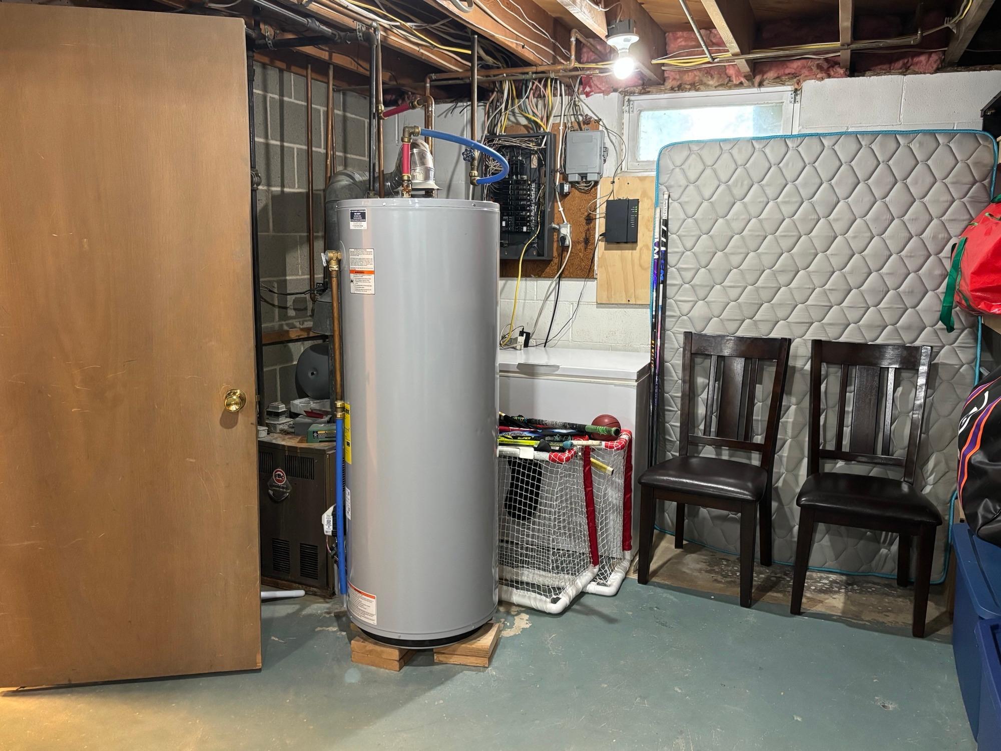 main property photo 34