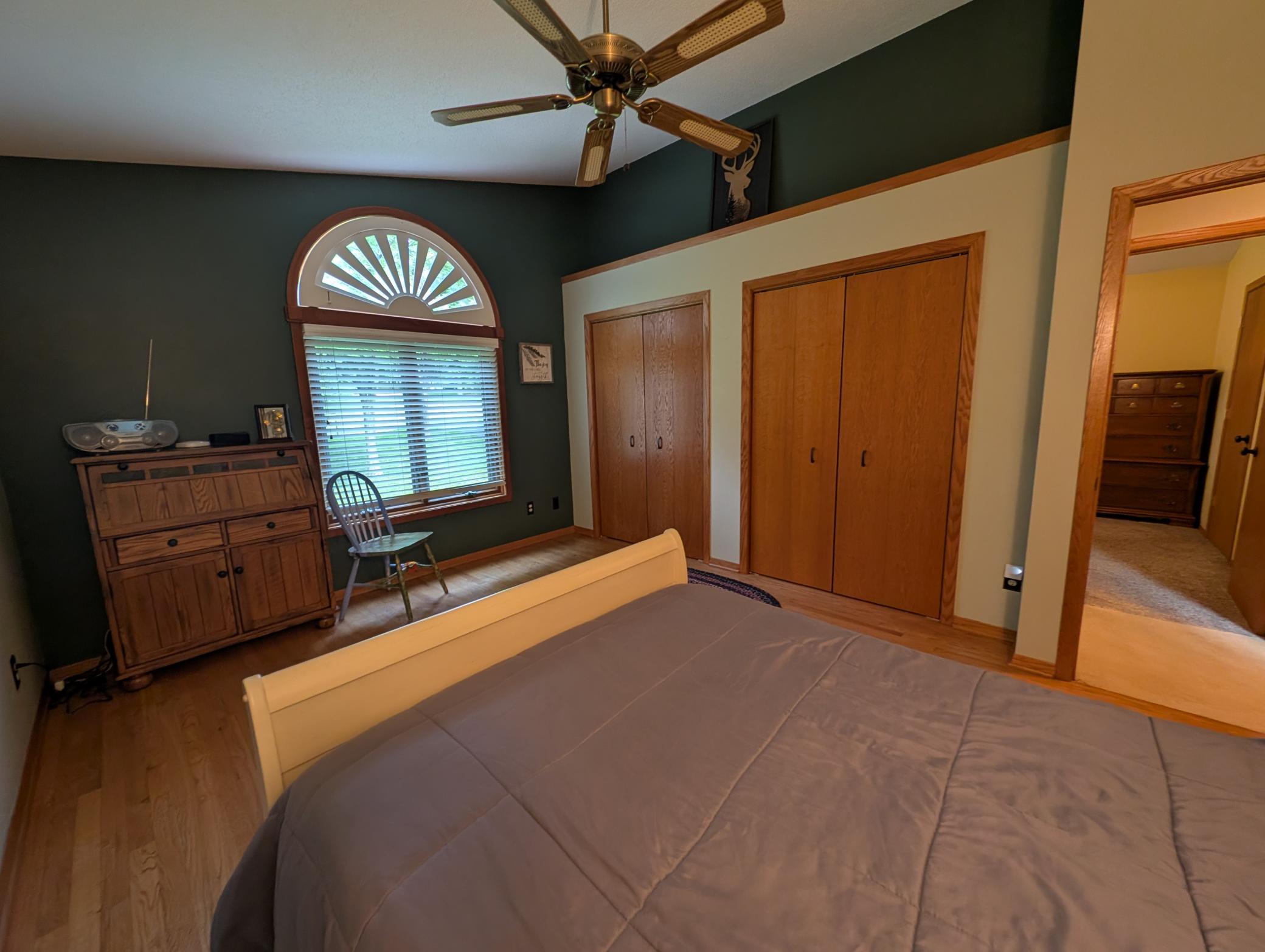 main property photo 12