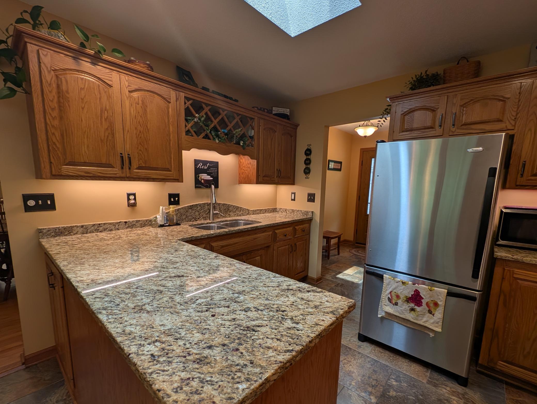 main property photo 7