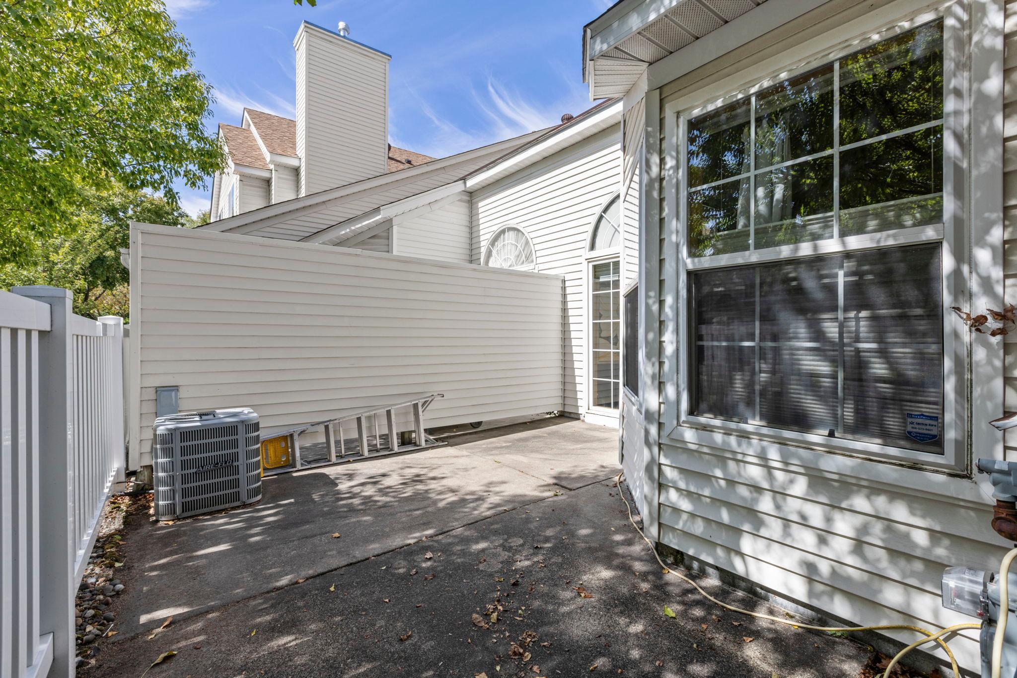 main property photo 21