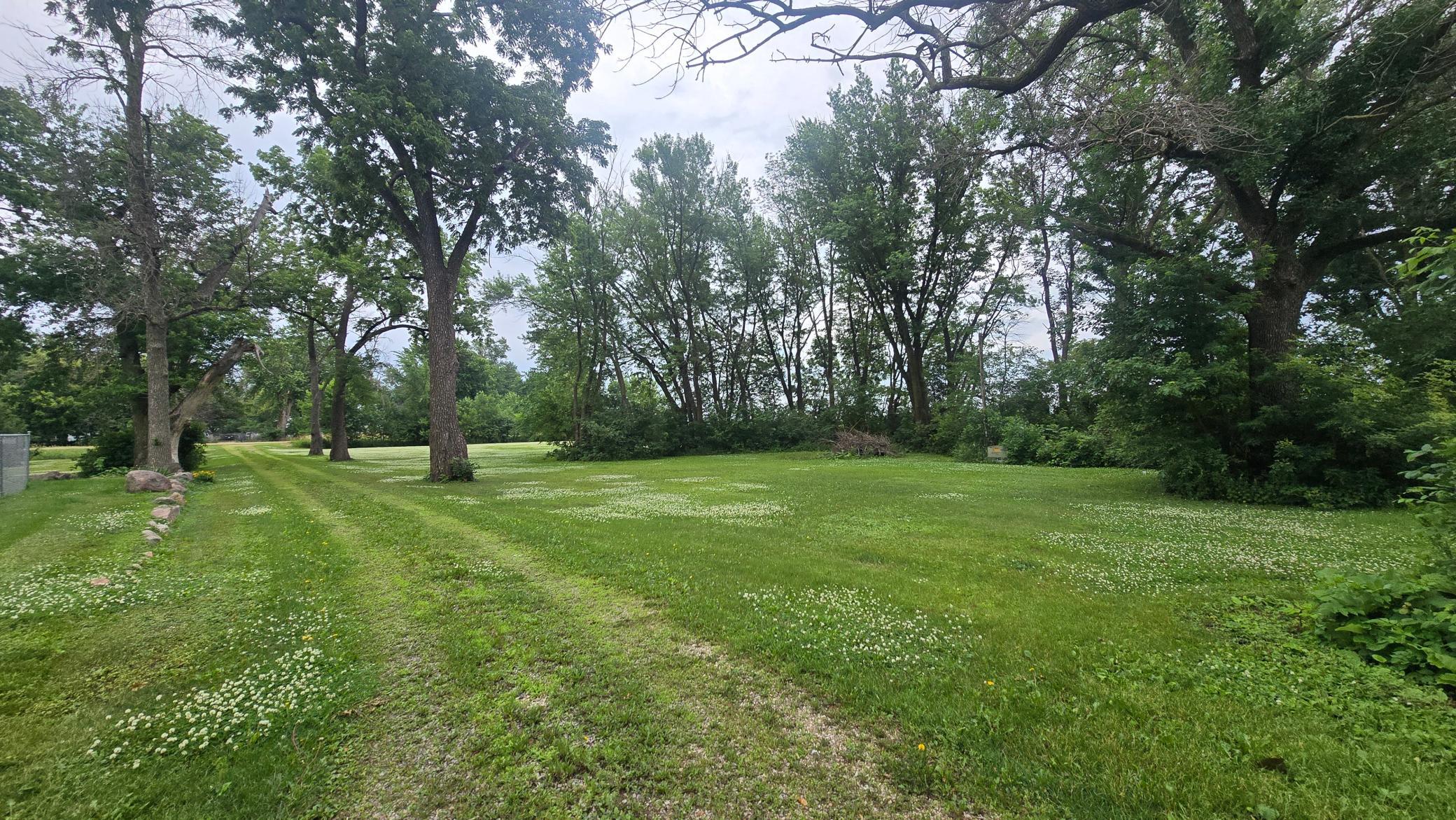 main property photo 9