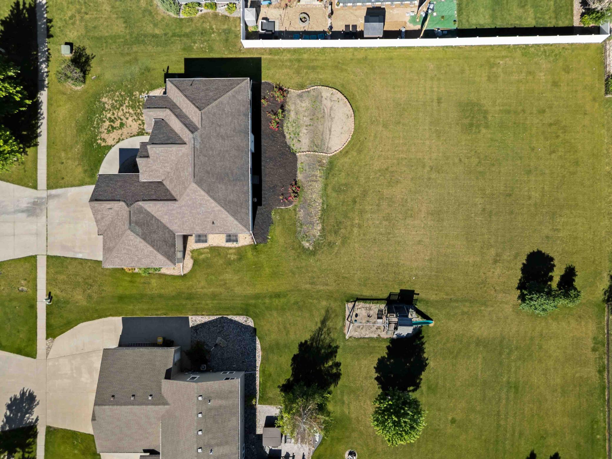 main property photo 53