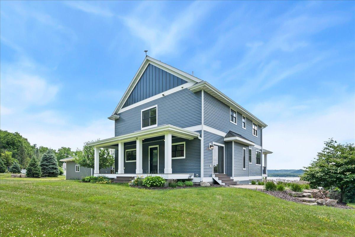 main property photo 59