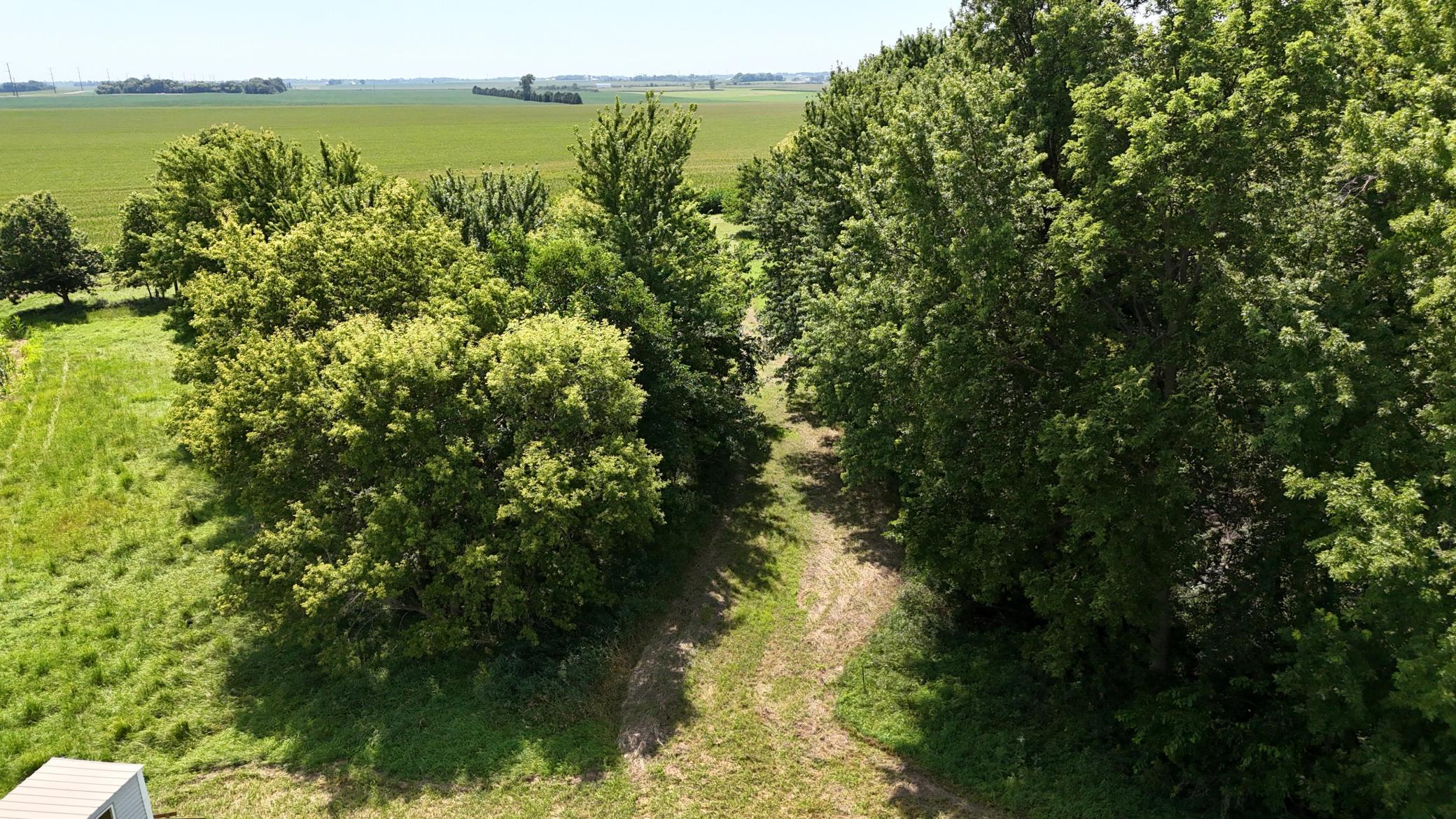 main property photo 20