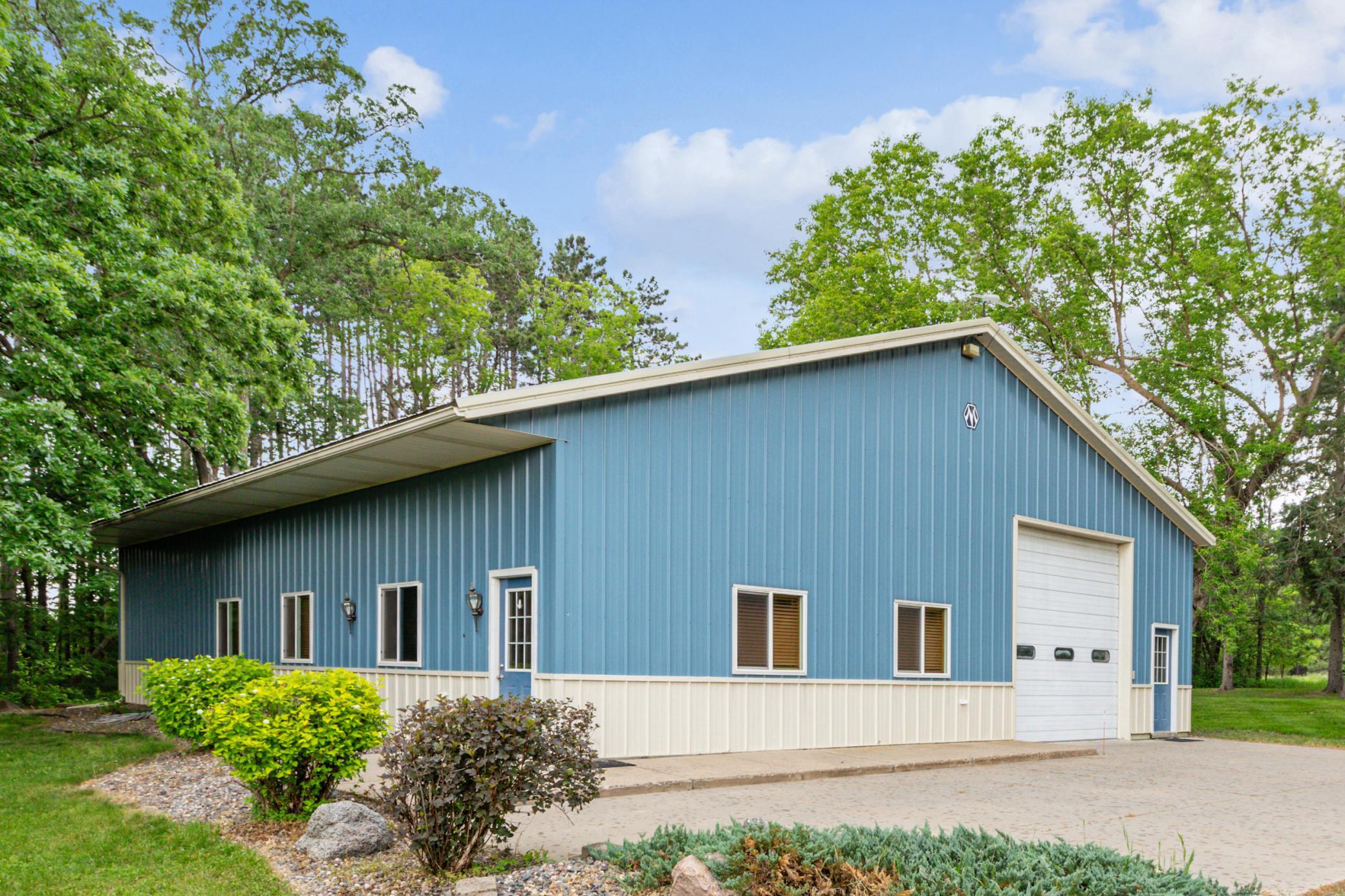 main property photo 19