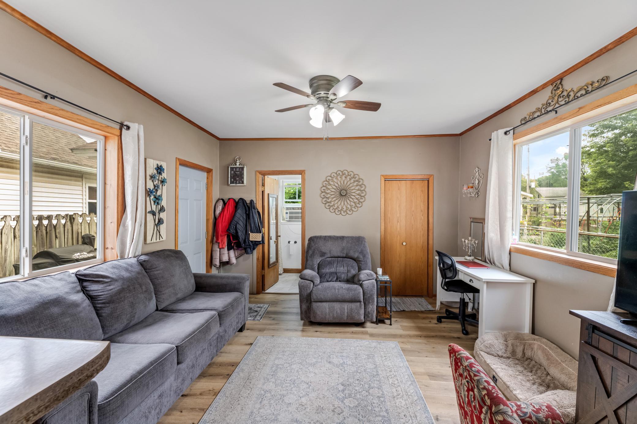 main property photo 5