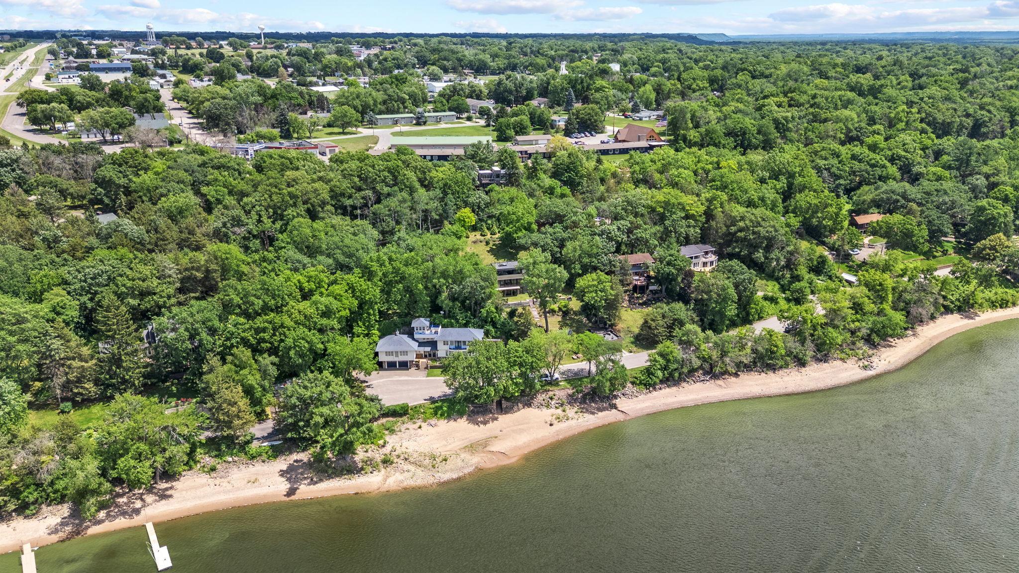 main property photo 36