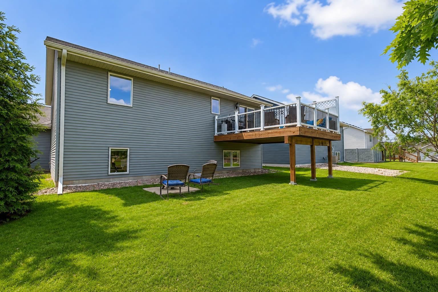 main property photo 41