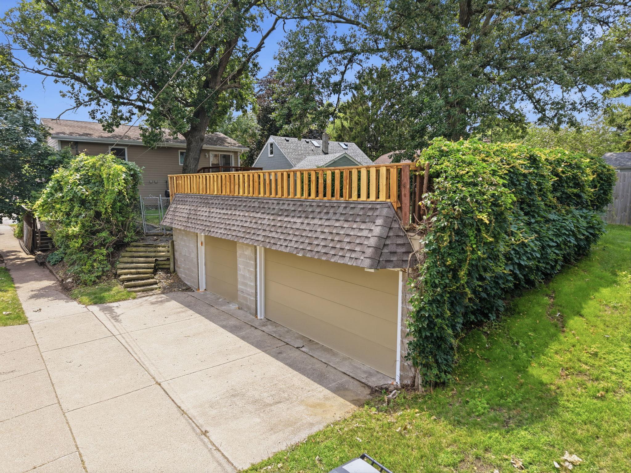 main property photo 58