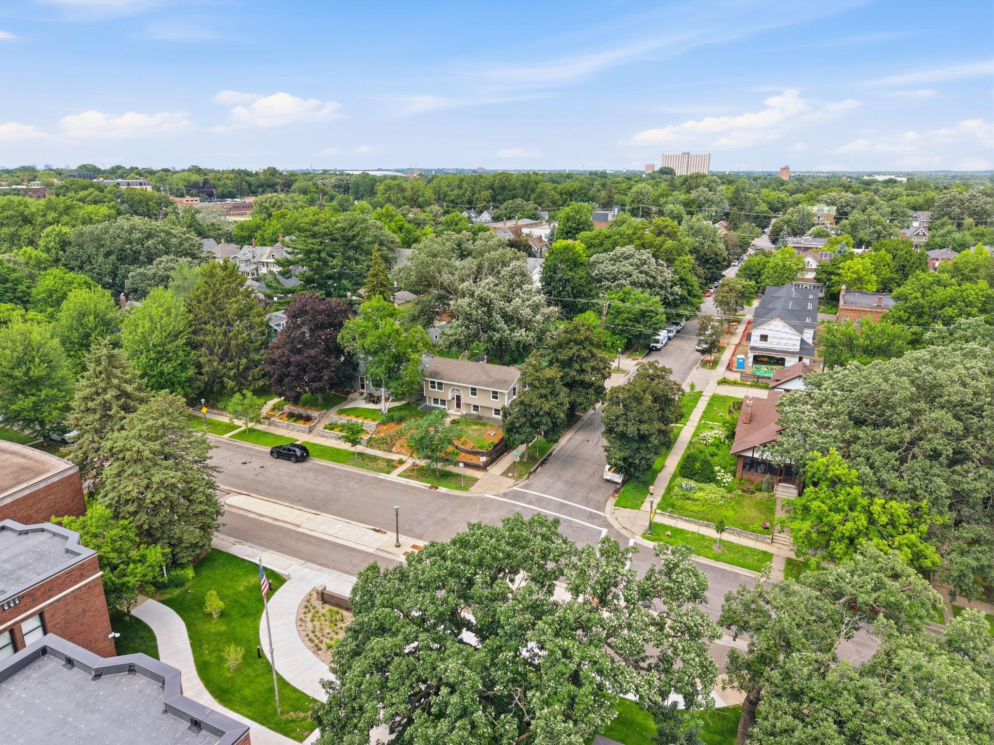 main property photo 65