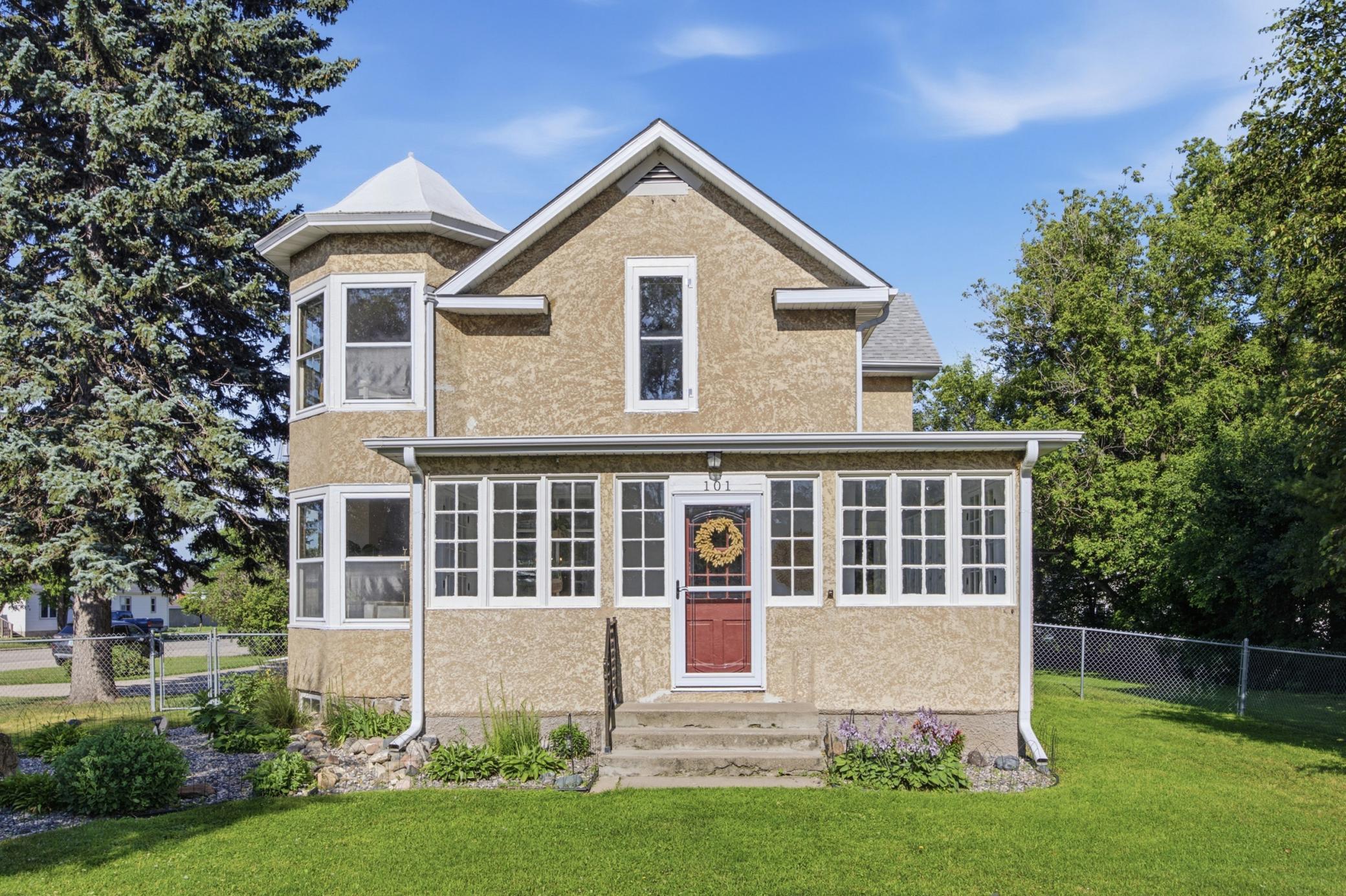 main property photo 1