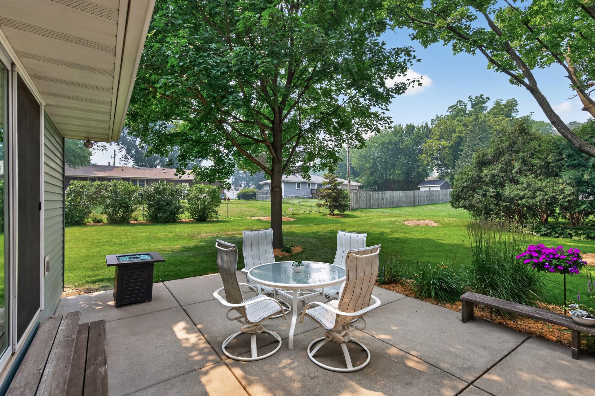 main property photo 24