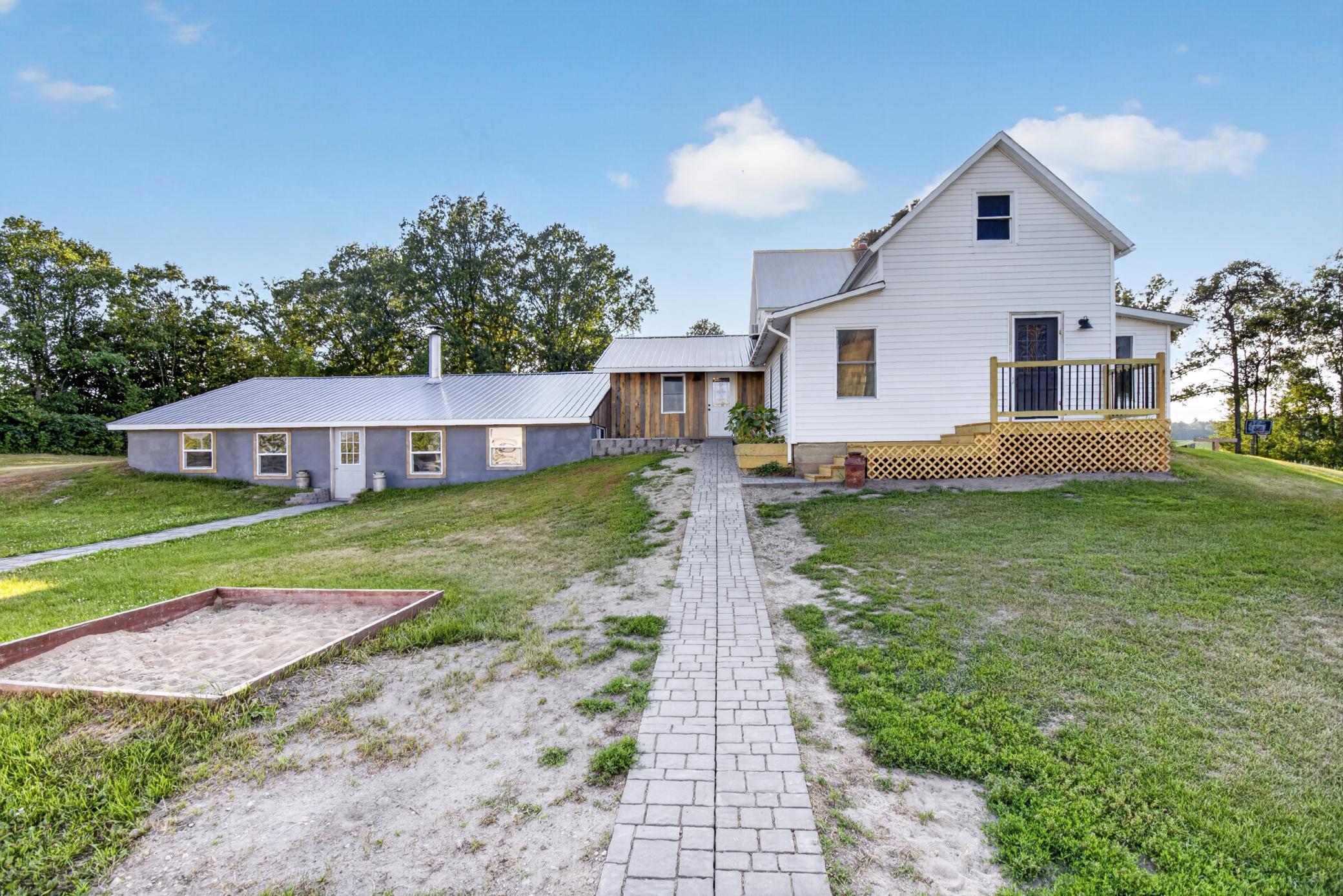 main property photo 48