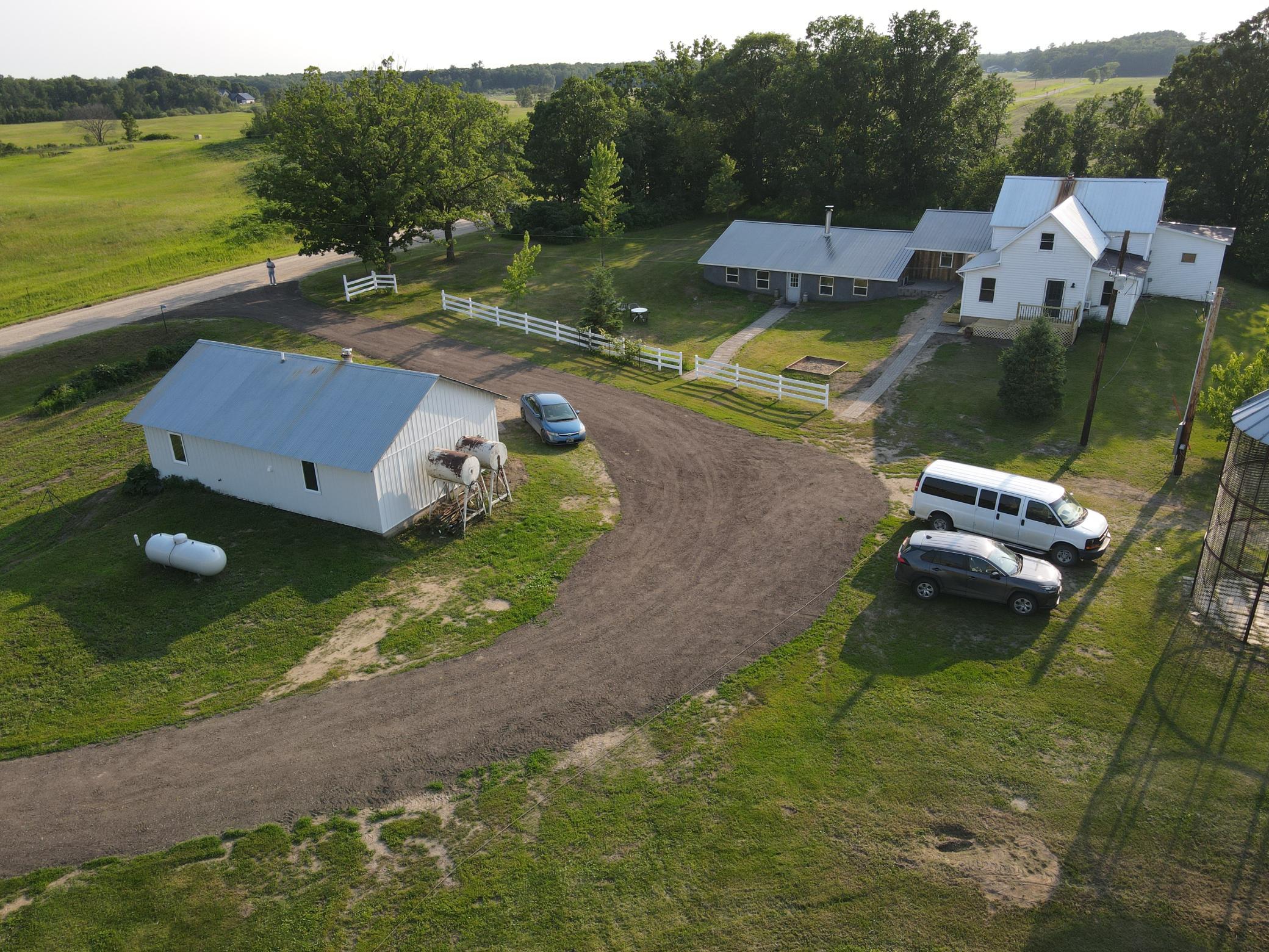 main property photo 60