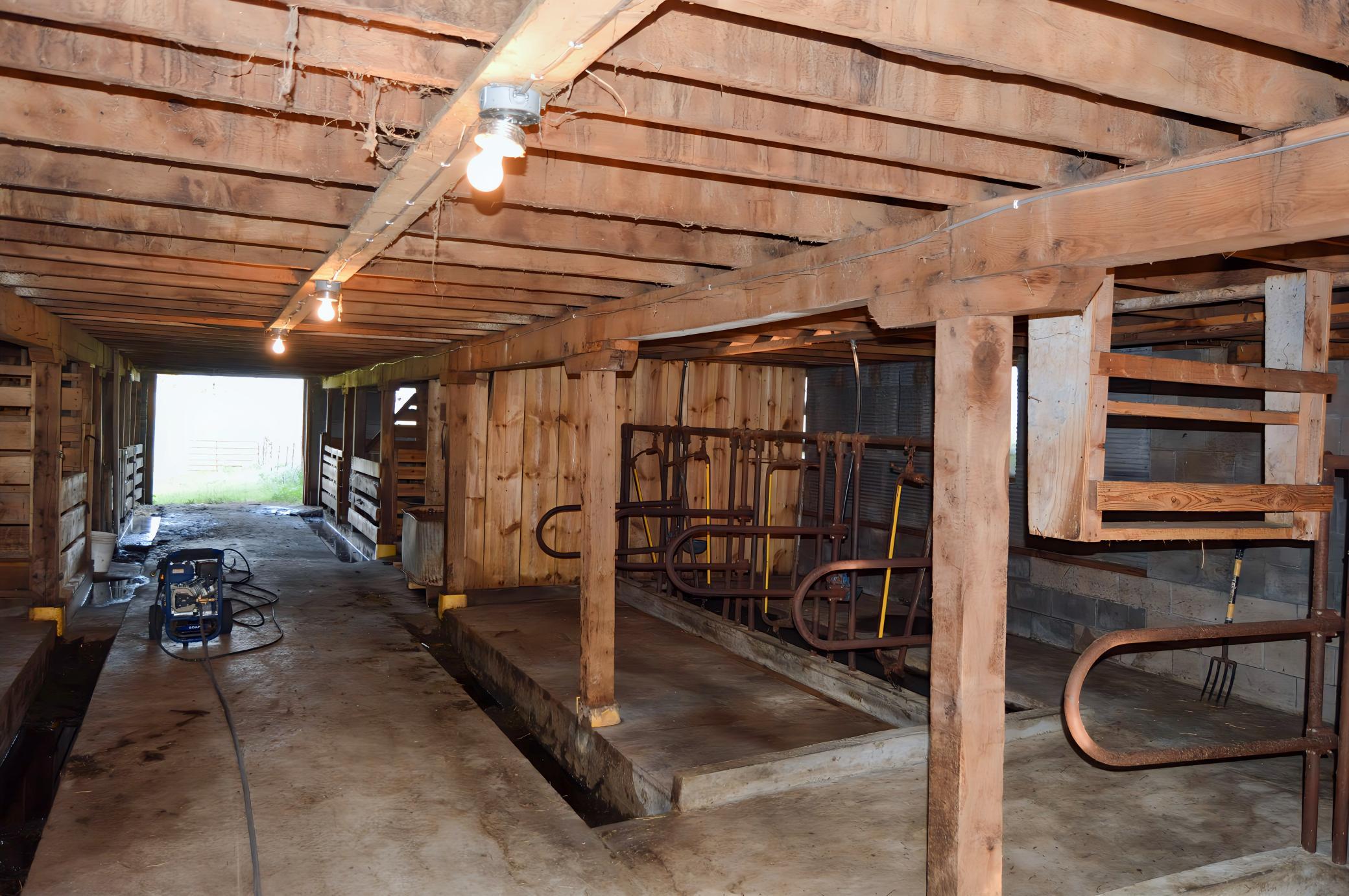 main property photo 68
