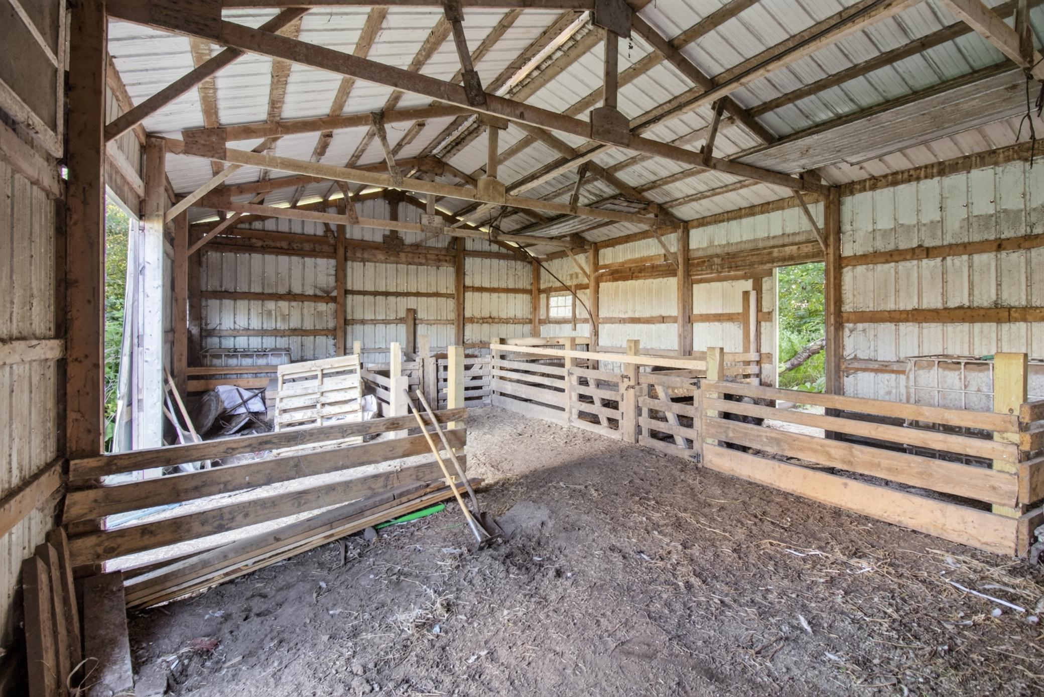 main property photo 76