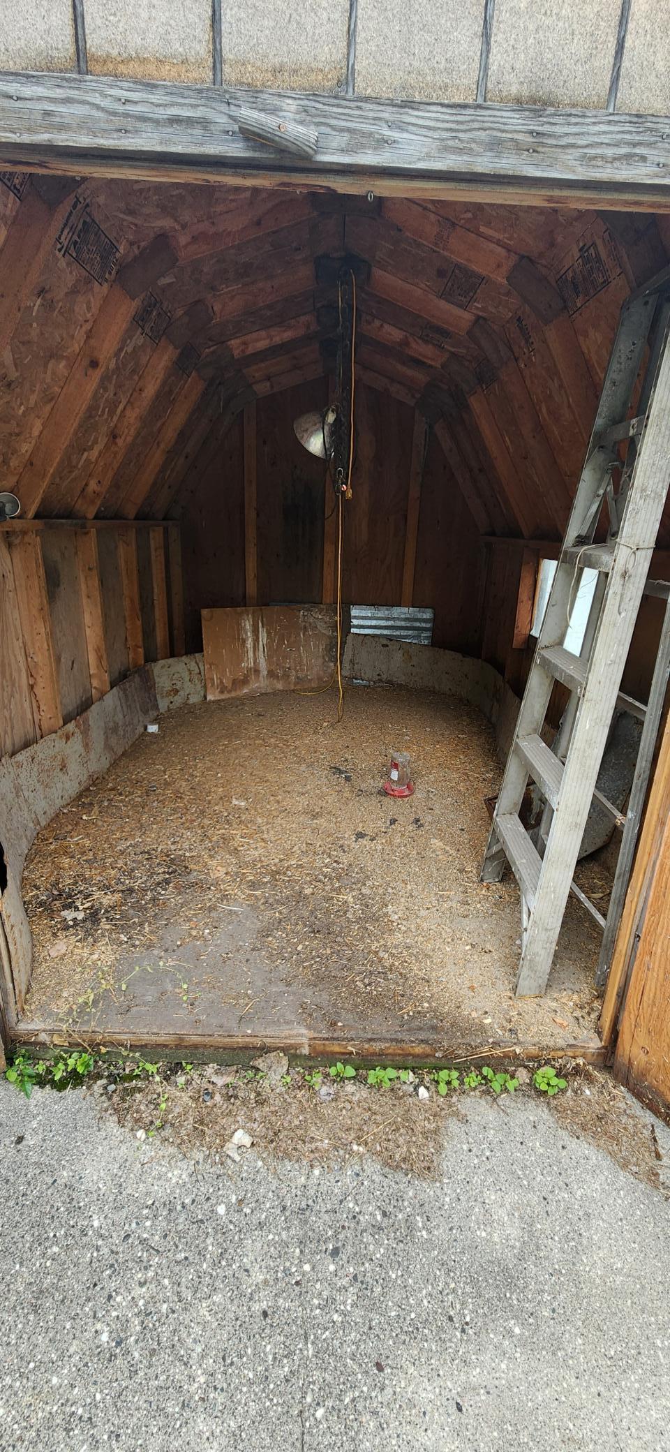 main property photo 42
