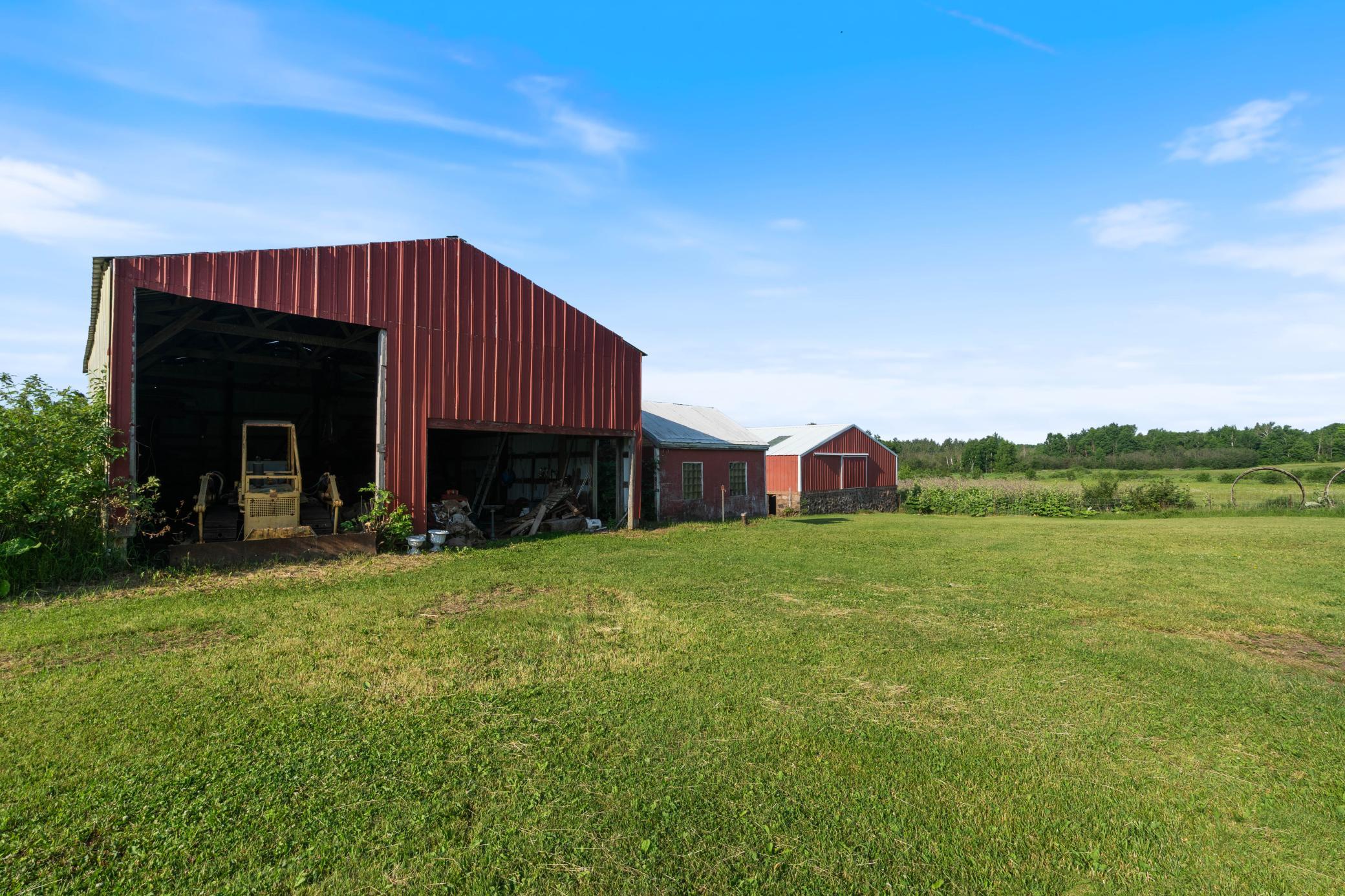 main property photo 15