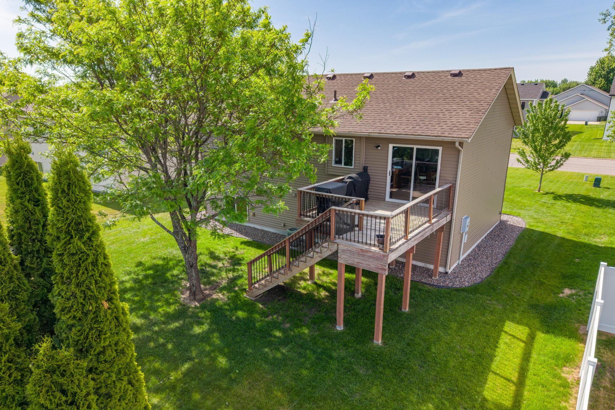 main property photo 20