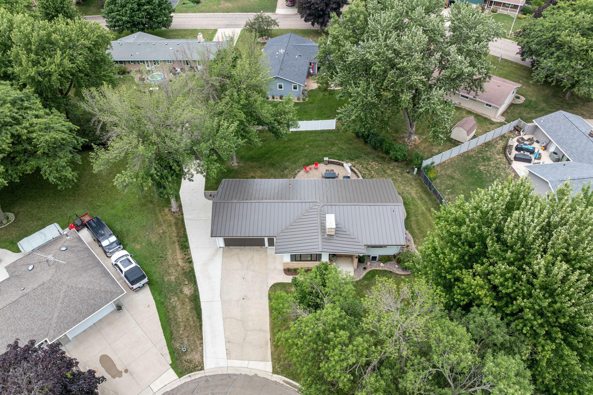 main property photo 41